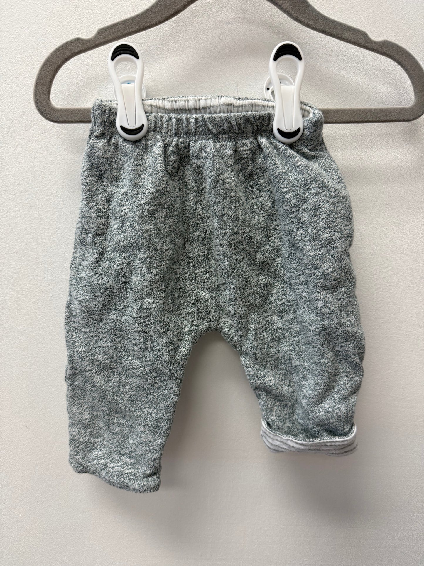 BABY GAP LINED PANTS SIZE 0-3M
