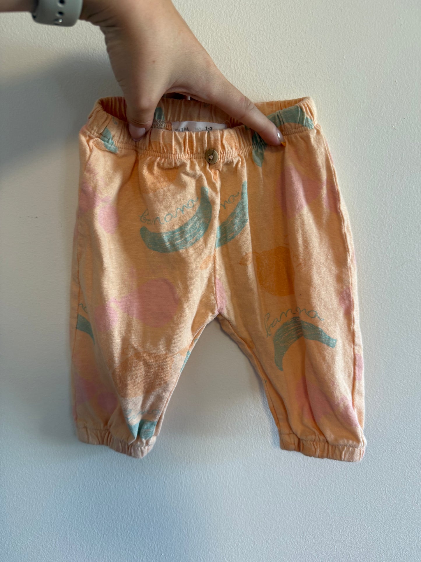 ZARA "BANANA" PANTS SIZE 1-3M