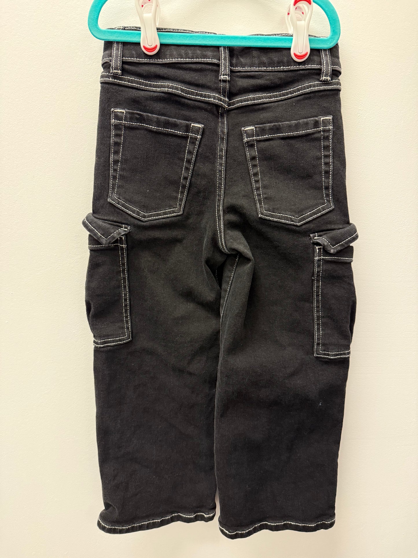 JOE FRESH CARGO JEANS SIZE 6