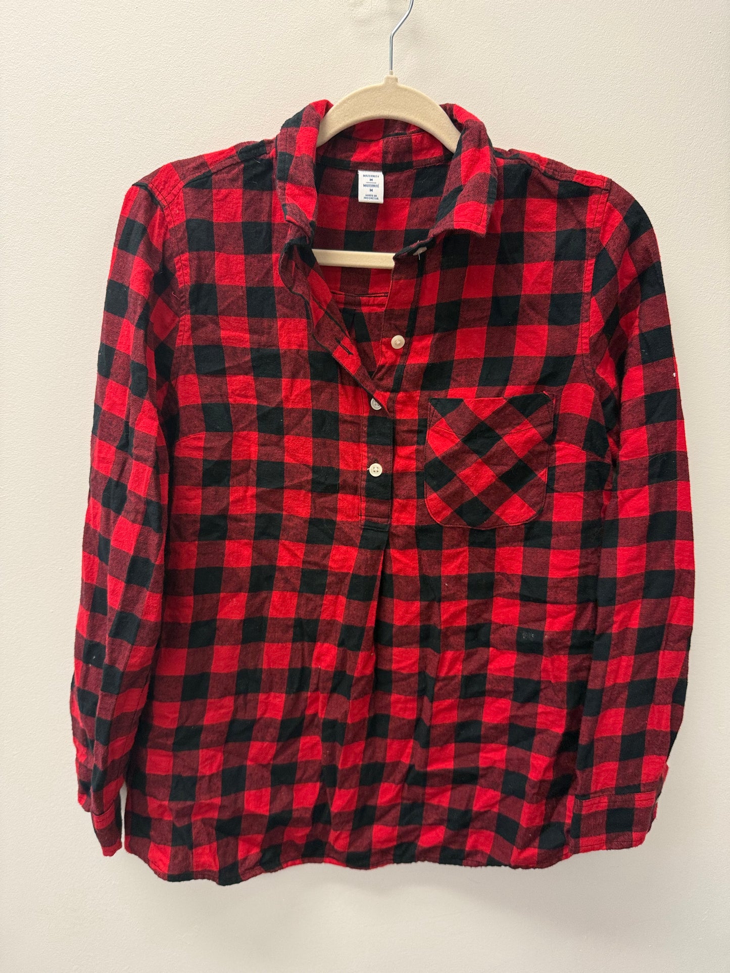 OLD NAVY RED PLAID MATERNITY TOP SIZE MEDIUM