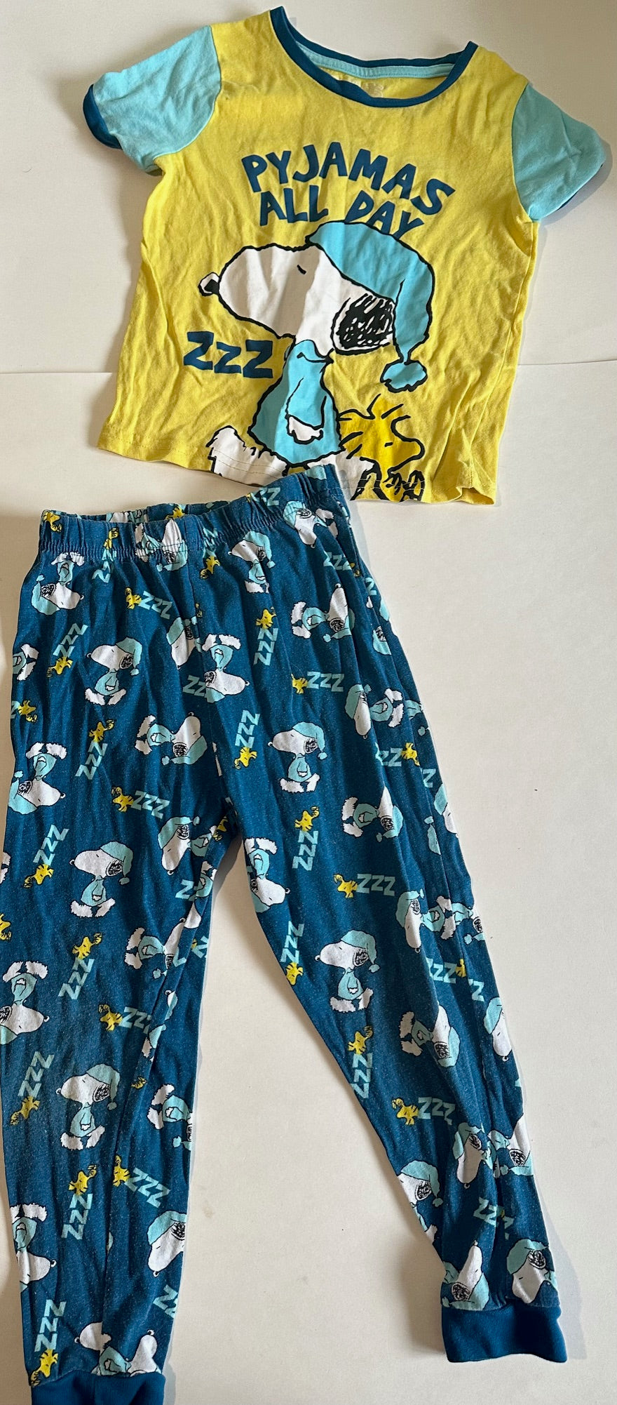 *Play* Peanuts, Two-Piece "Pyjamas All Day" Snoopy Pyjamas - Size 5T