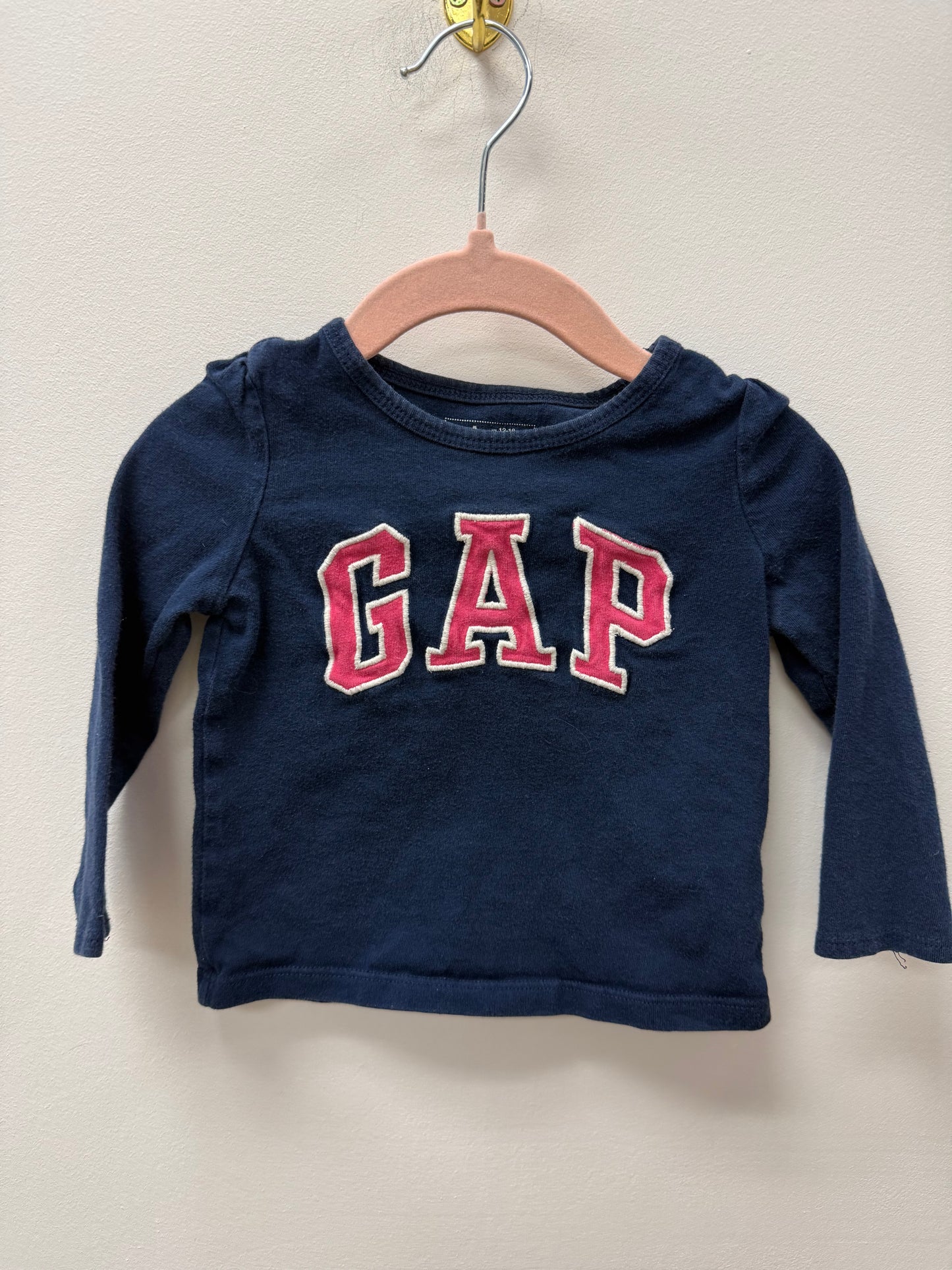 GAP LONG SLEEVE SIZE 12-18M