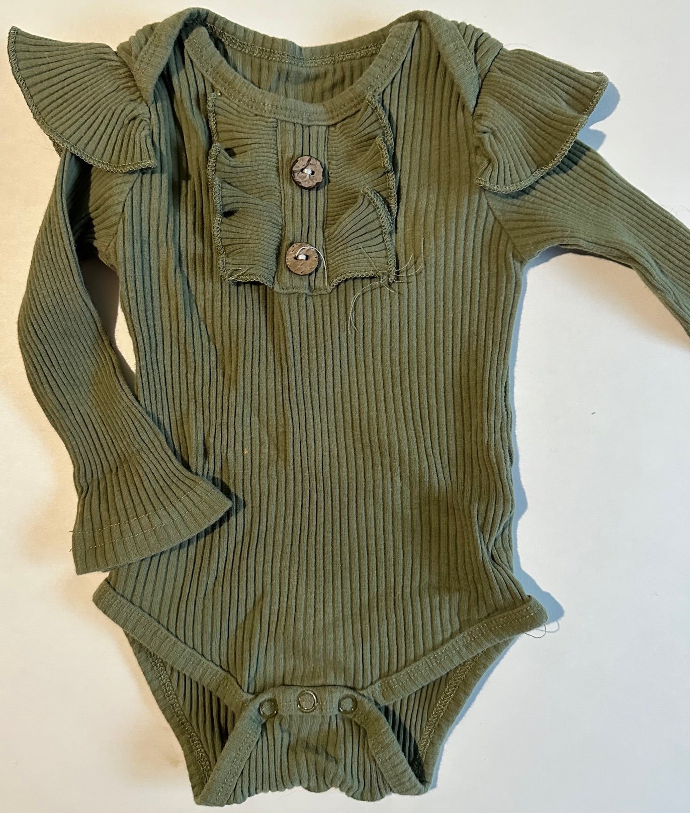 *Play* Unknown Brand, Green Ribbed Onesie - 3-6 Months