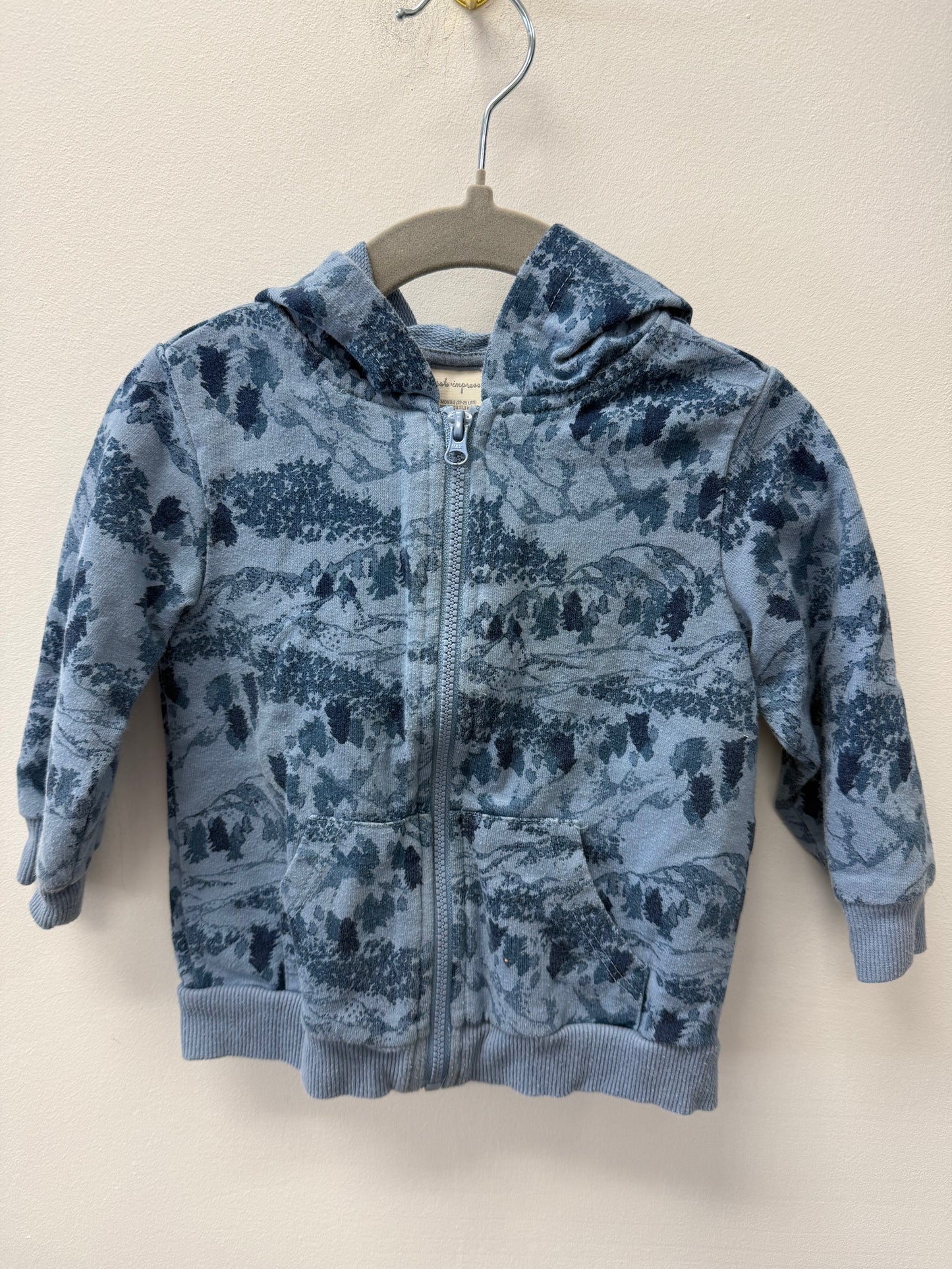 FIRST IMPRESSIONS MOUNTAIN SWEATER SIZE 12M
