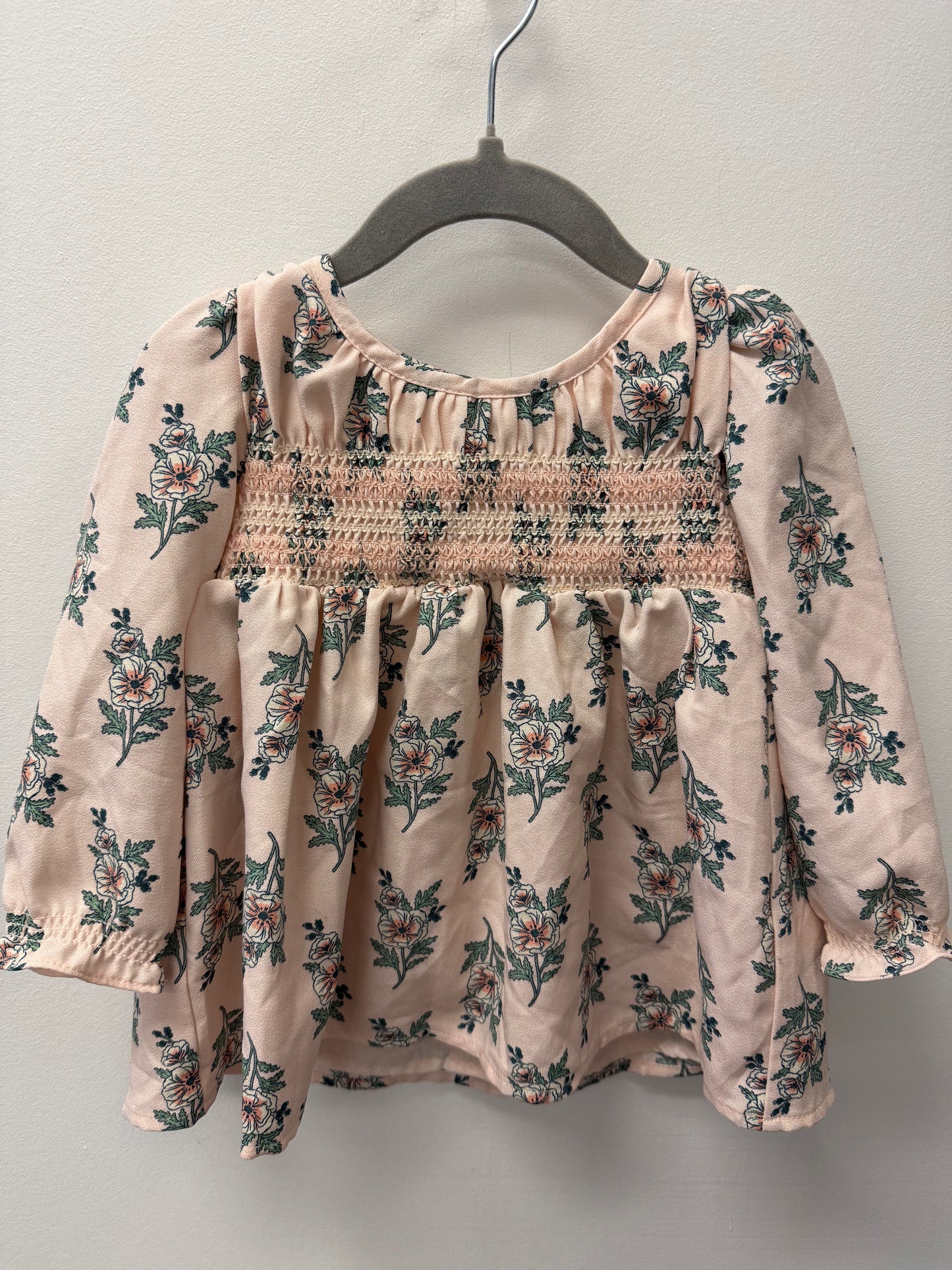 CUPCAKES & CASHMERE FLORAL BLOUSE SIZE 18M