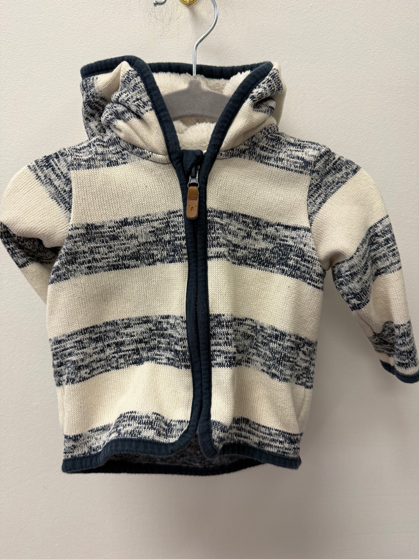 H&M BLUE + BEIGE SWEATER SIZE 2-4M