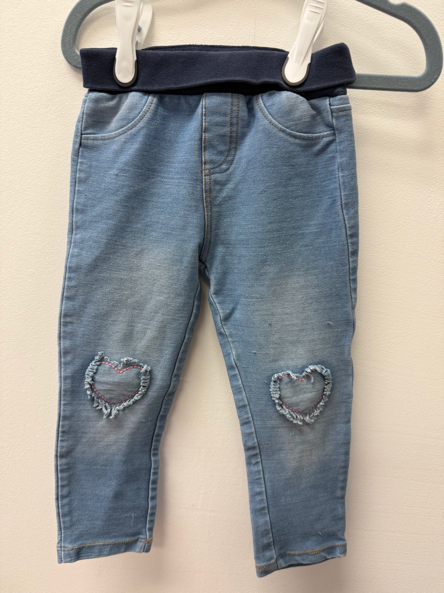 GUESS HEART KNEE JEGGINGS SIZE 18M