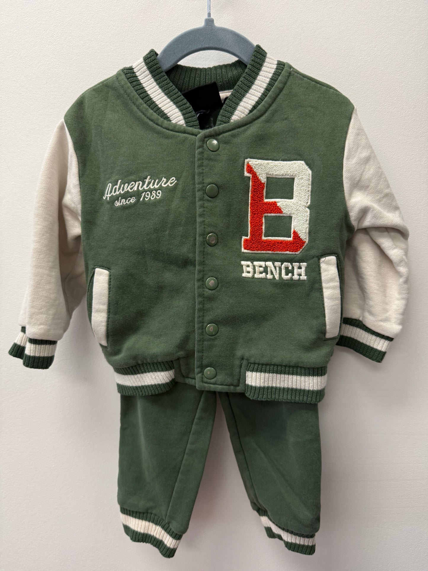 BENCH 2 PIECE OUTFIT SIZE 18-24M