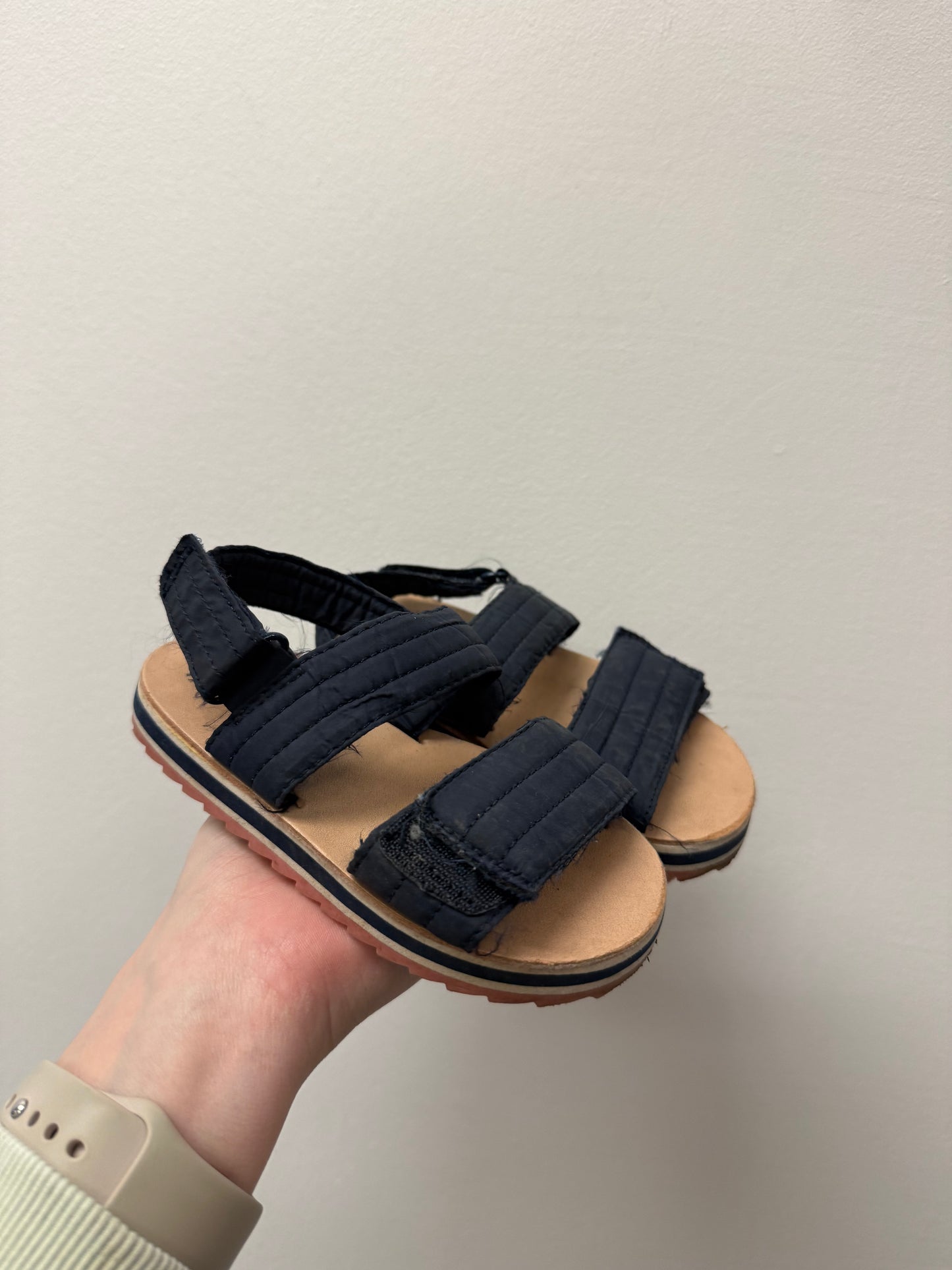 ZARA SANDALS WITH PINK BOTTOMS SIZE 6