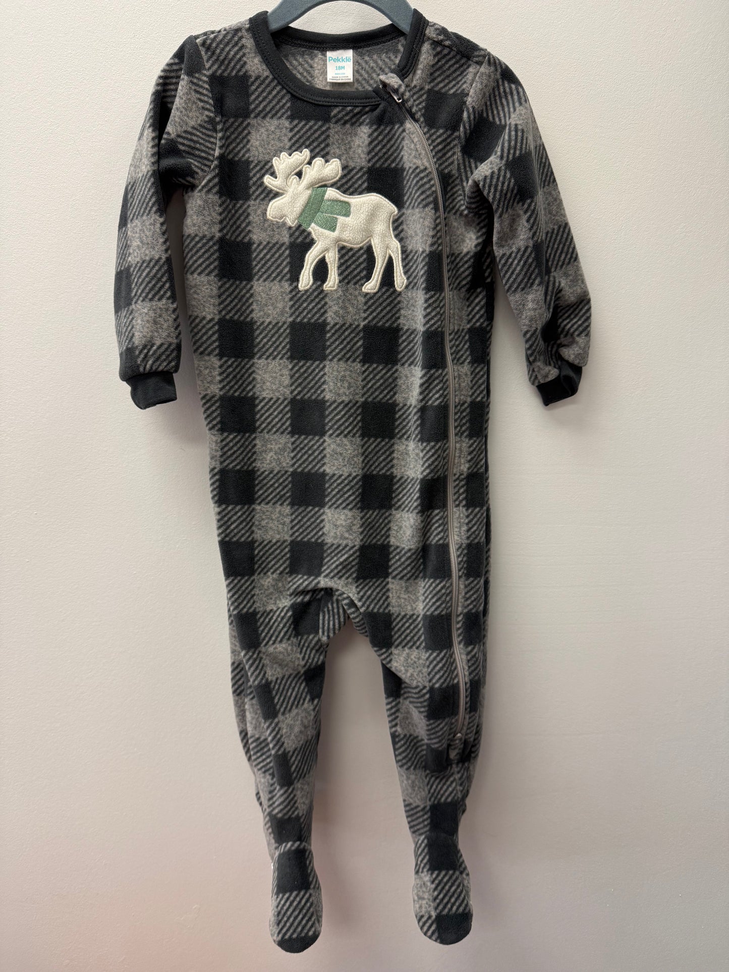 PEKKLE FLEECE BLACK PLAID SLEEPER SIZE 18M