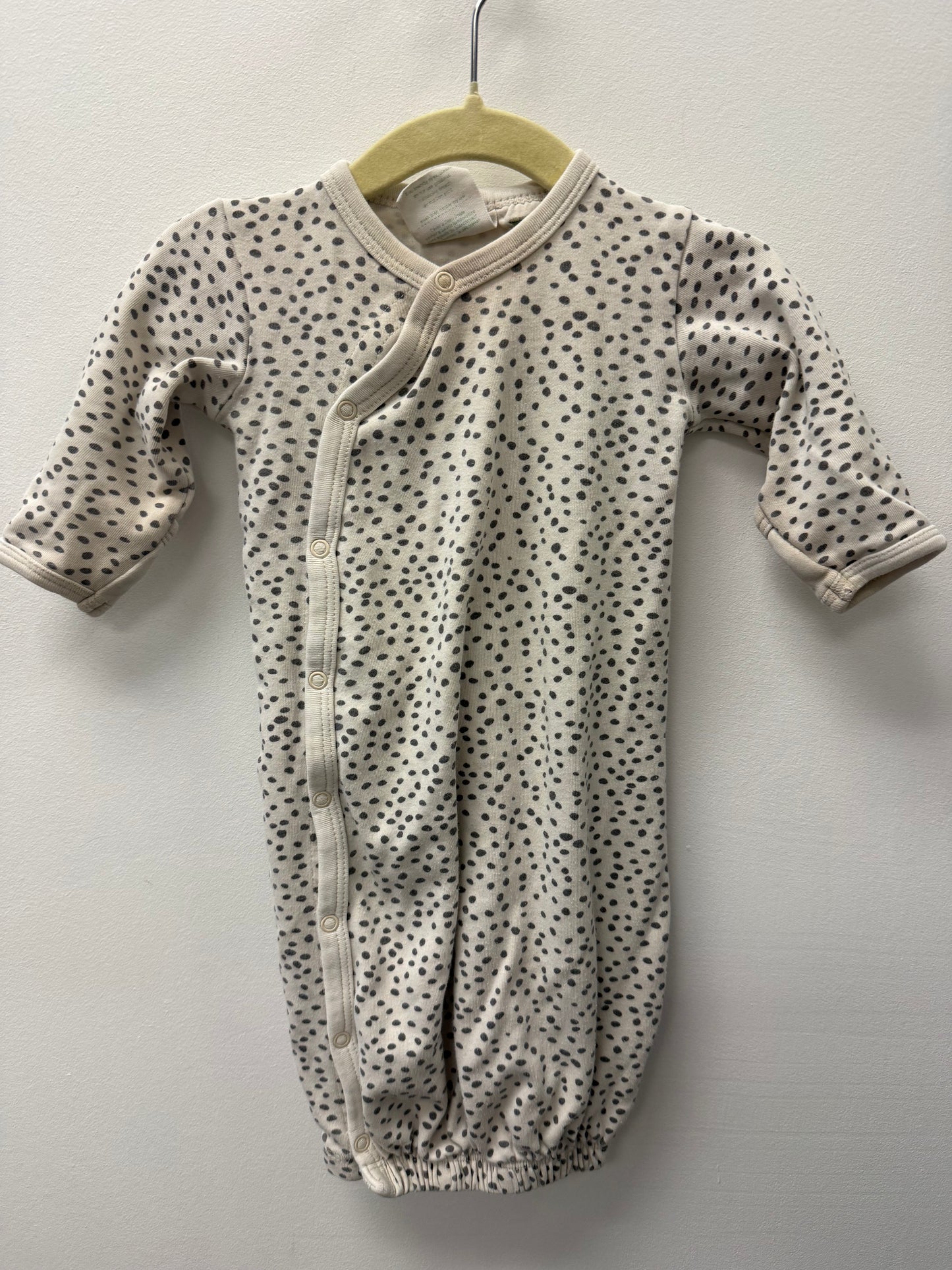 PARADE ORGANICS SWADDLE SIZE 0-3M (PLAY)