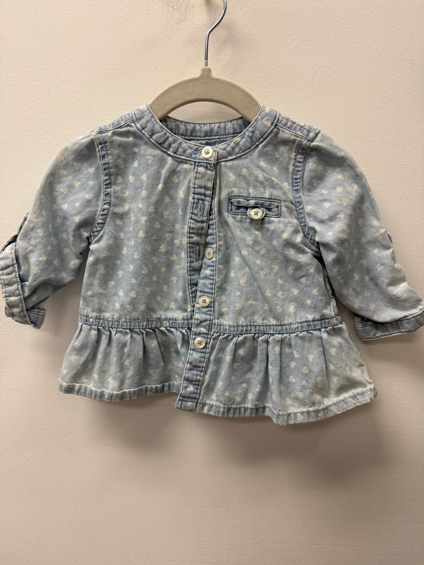 JOE FRESH HEART BUTTON UP SIZE 3-6M