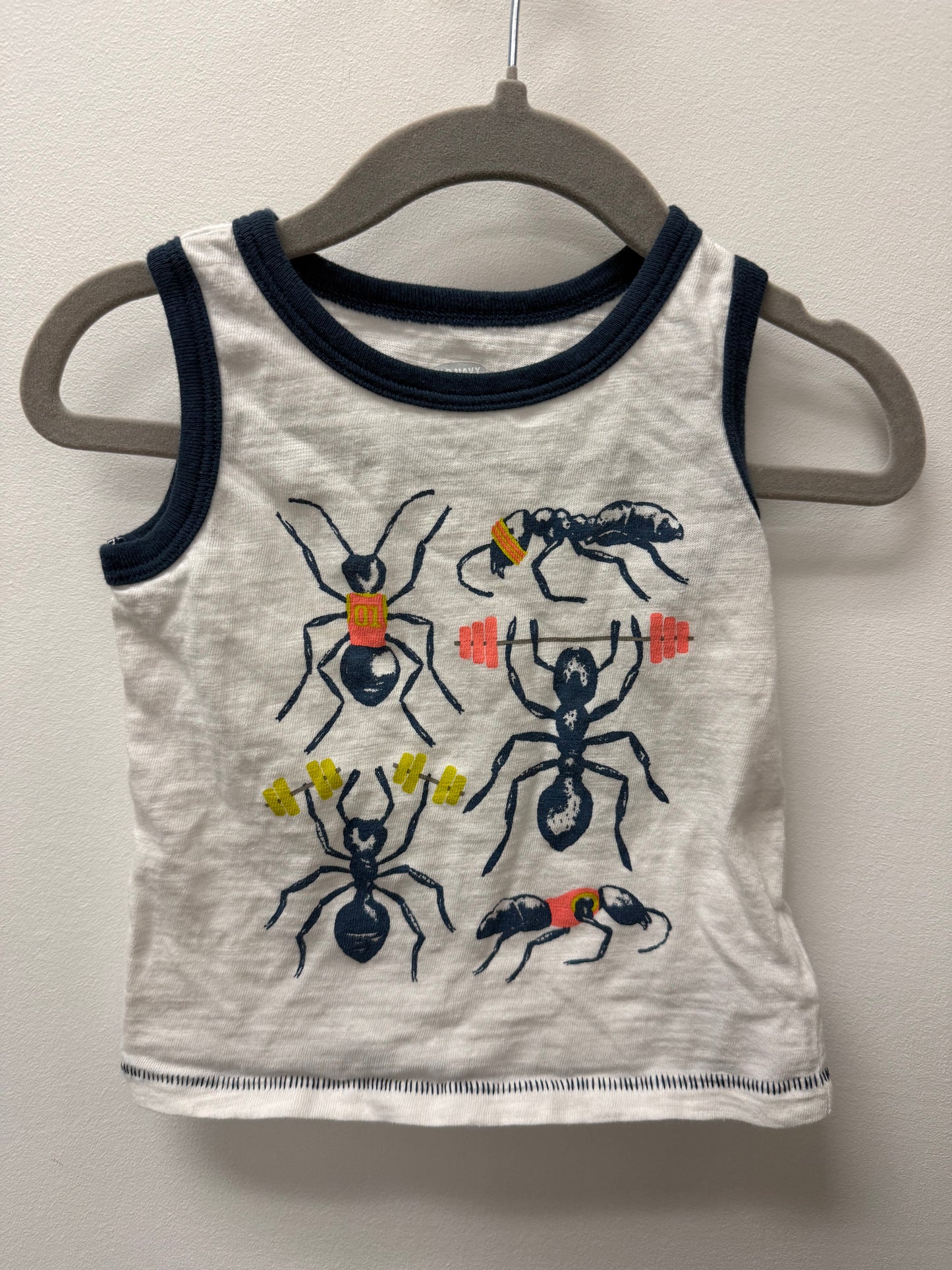 OLD NAVY ANT SHIRT SIZE 6-12M