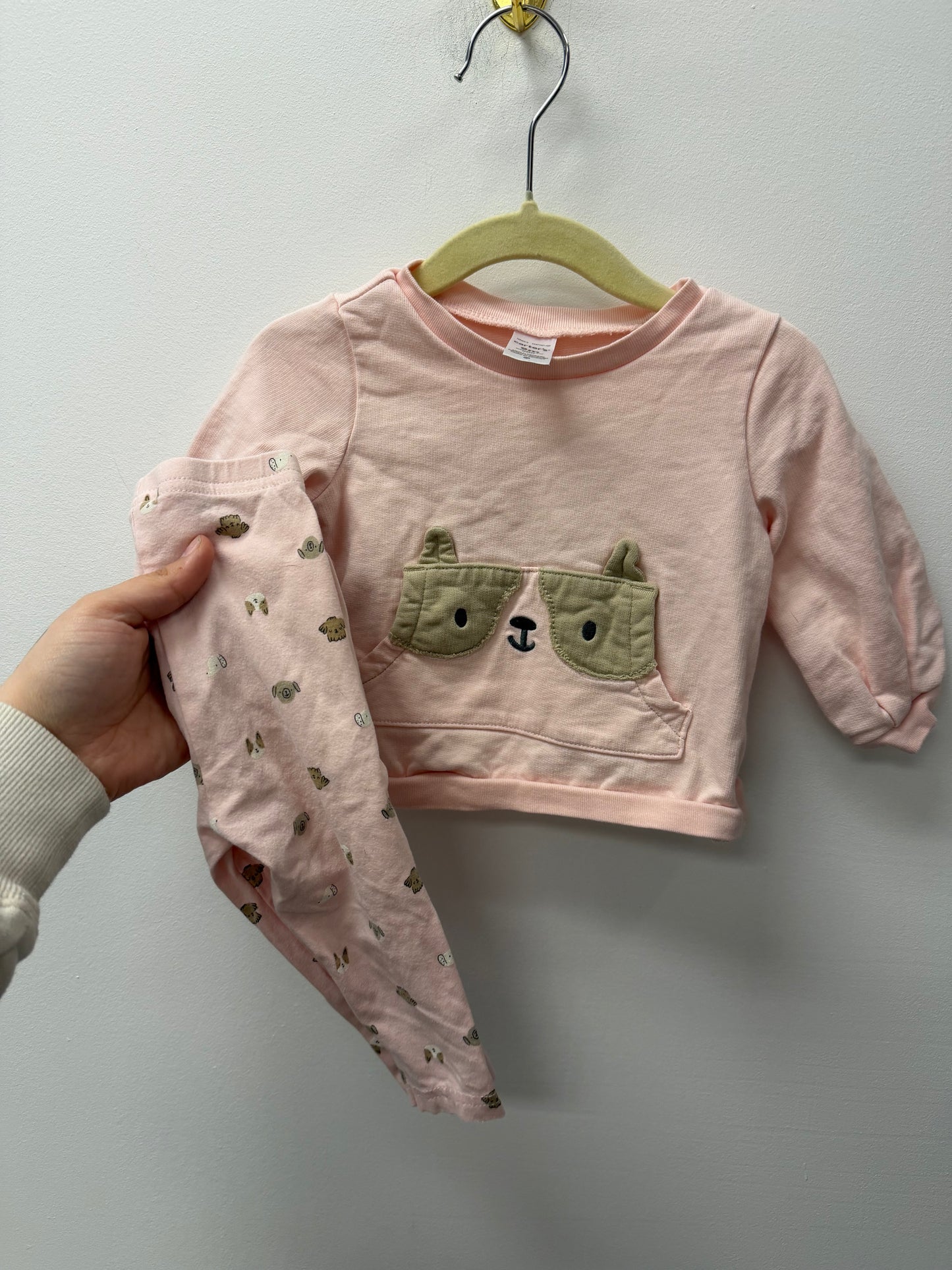 CARTERS DOG OUTFIT SIZE 9M