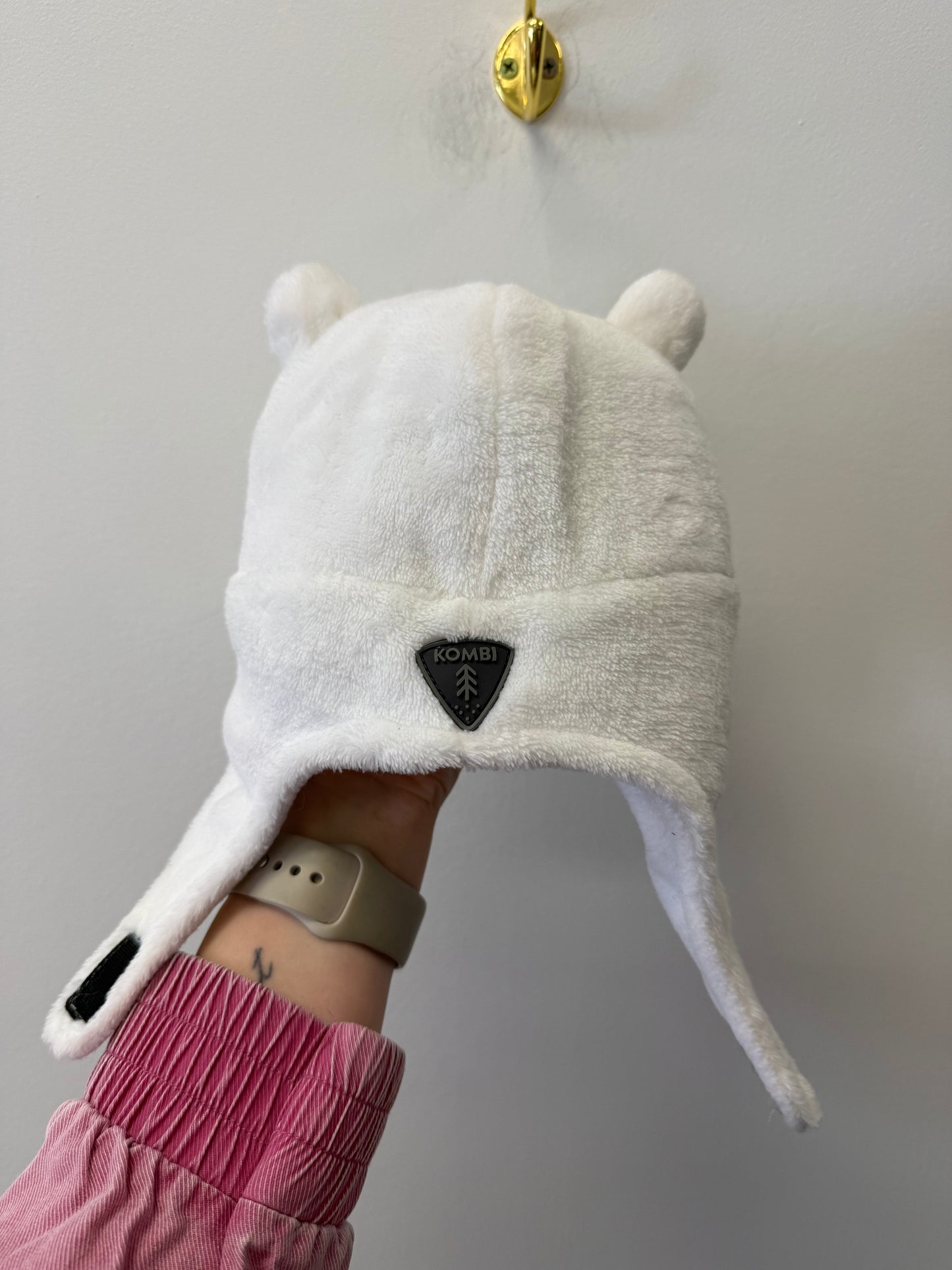 KOMBI WHITE TOQUE SIZE 0-6M