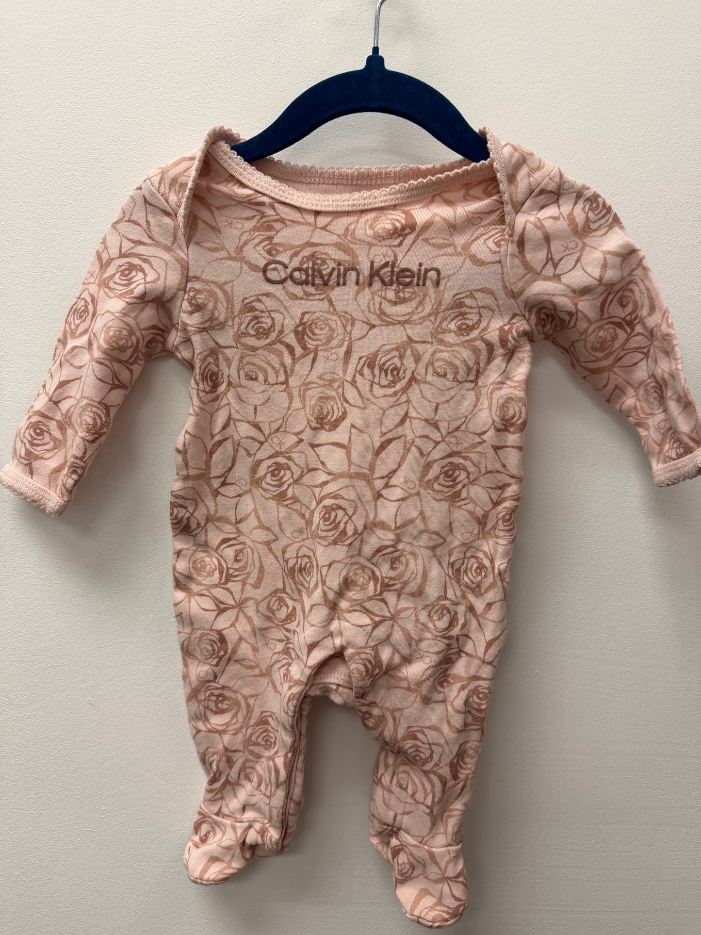 CALVIN KLEIN SLEEPER SIZE 0-3M
