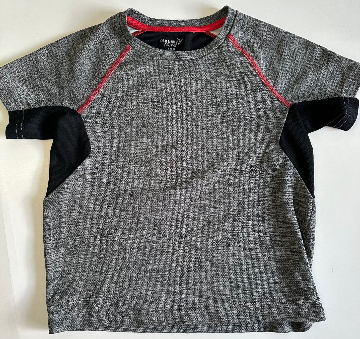 Old Navy, Grey Active T-Shirt - Size Small (6-7)