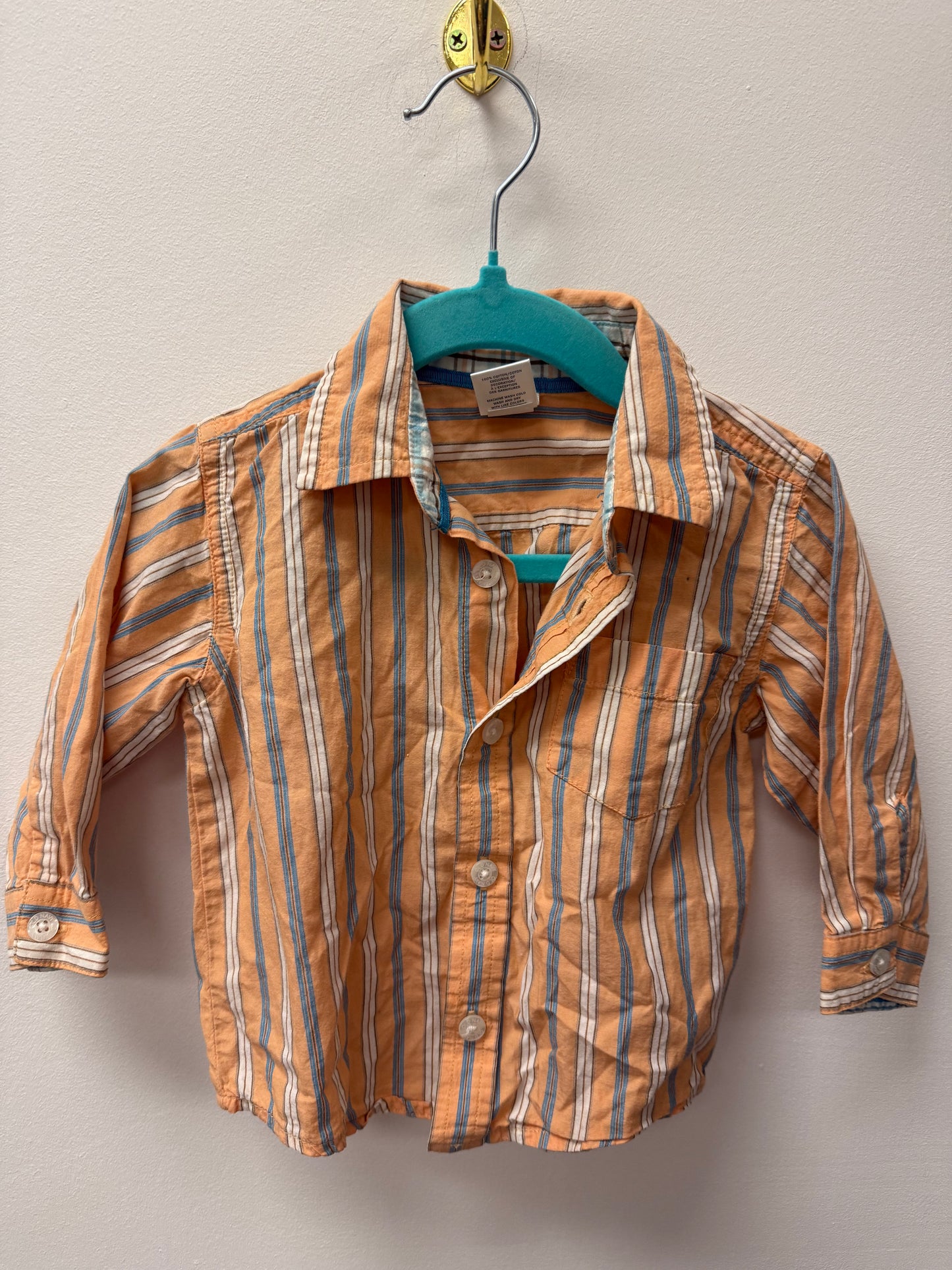 OLD NAVY ORANGE PLAID SIZE 12-18M