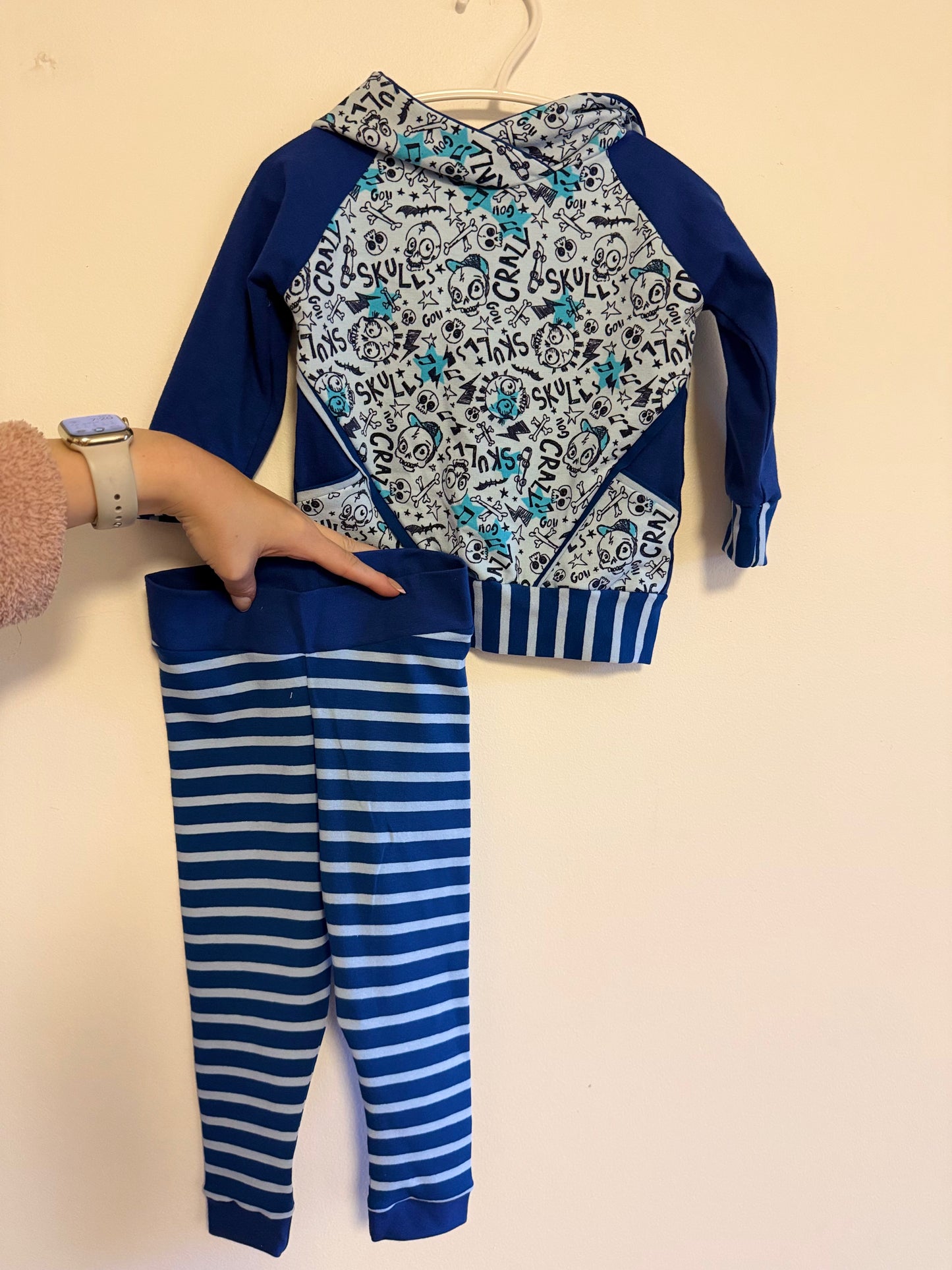 NEW HANDMADE OUTFIT SIZE 12M
