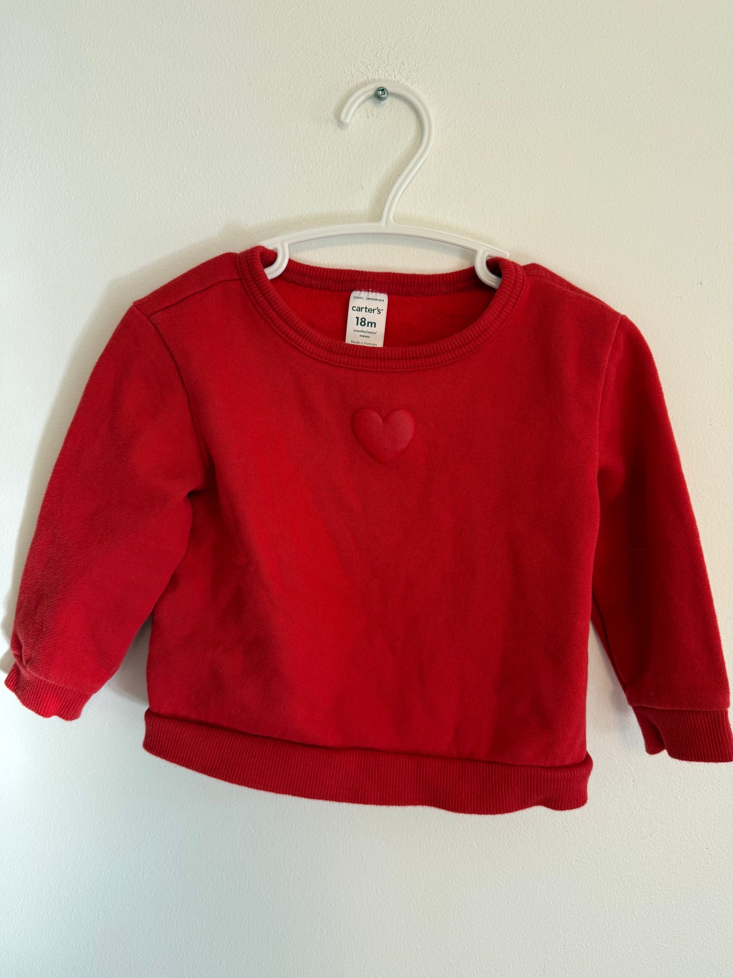 CARTERS RED HEART CREW SIZE 18M