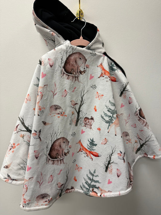 NAULIE MULTI PONCHO CARSEAT COVER, CARSEAT BLANKET ETC