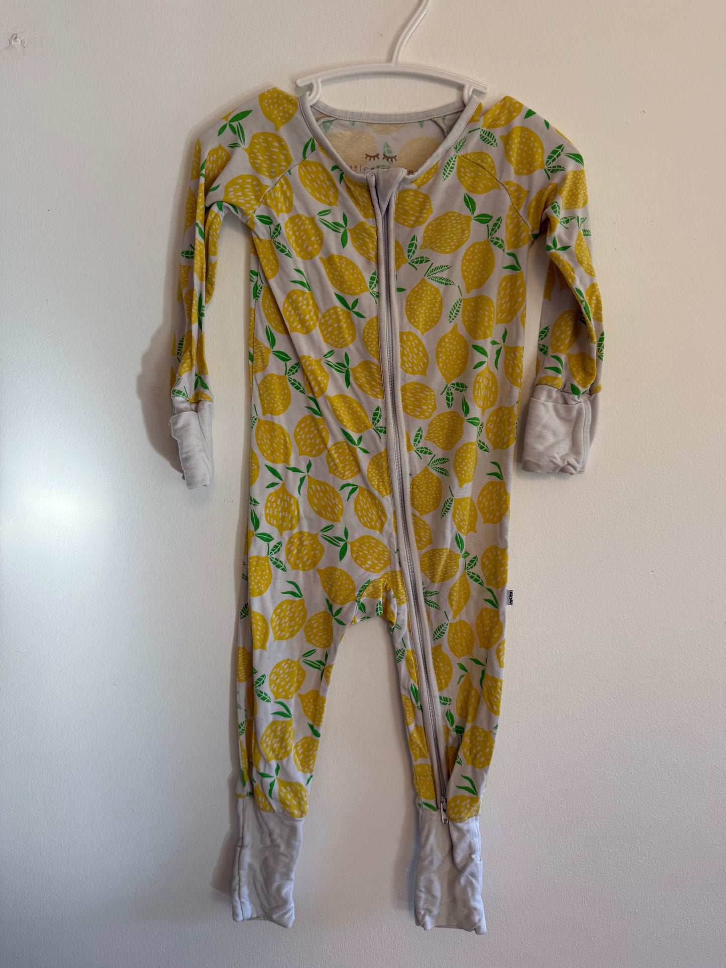 LITTLE SLEEPIES BAMBOO SLEEPER SIZE 6-12M (PLAY)