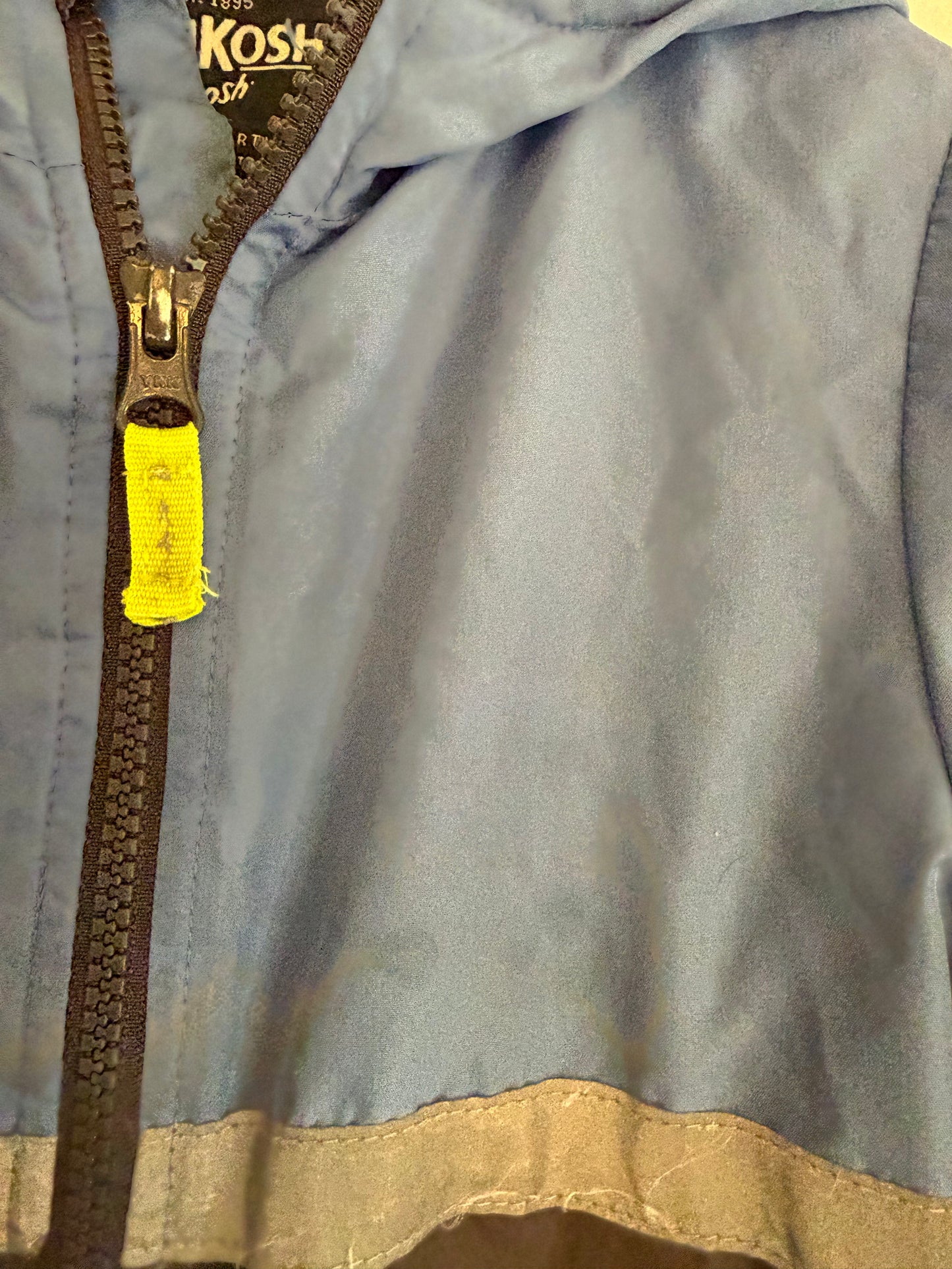 OSHKOSH LINED COAT (PLAY) SIZE 2T