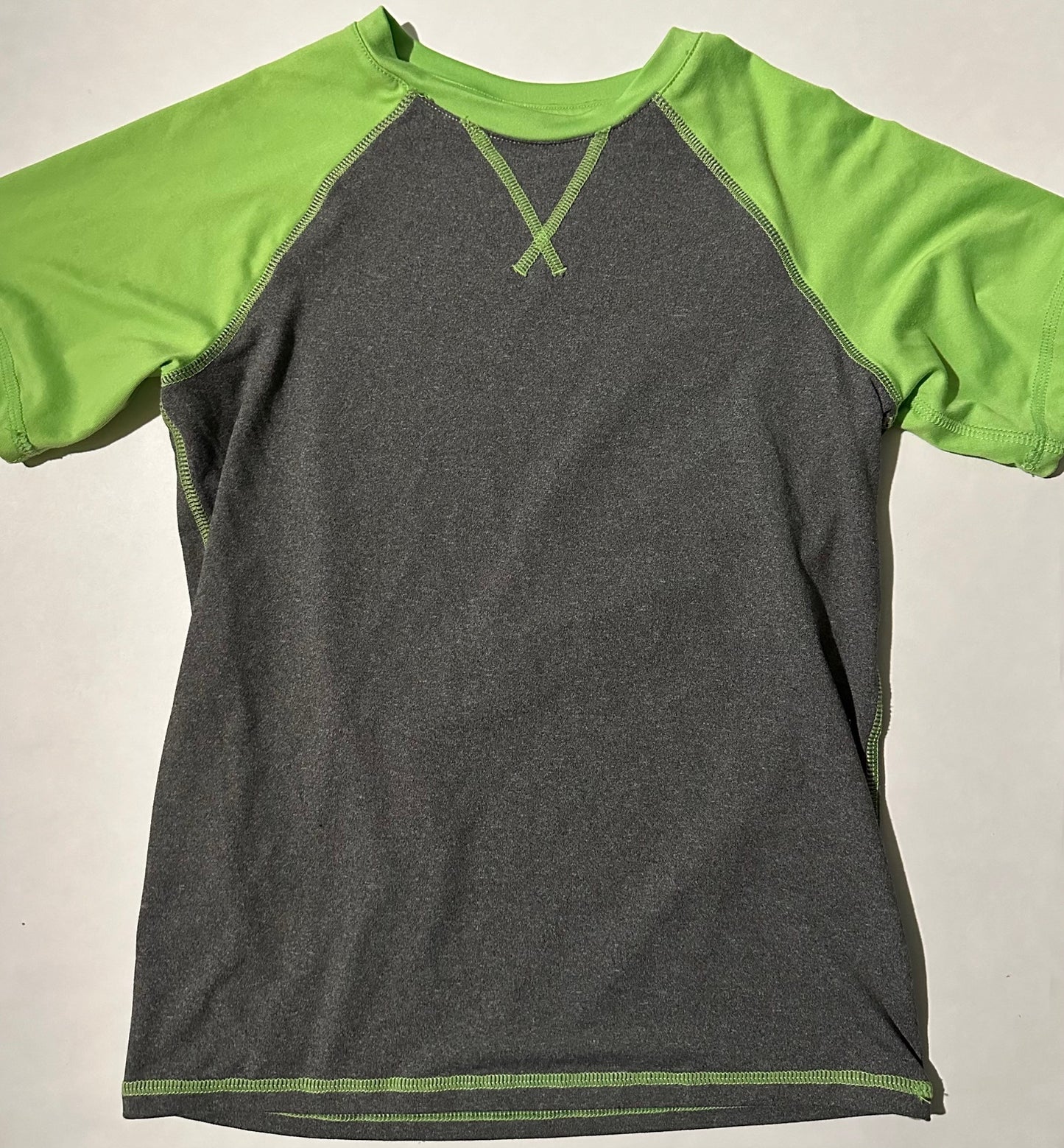 32 Degrees, Grey and Green T-Shirt - Size 7