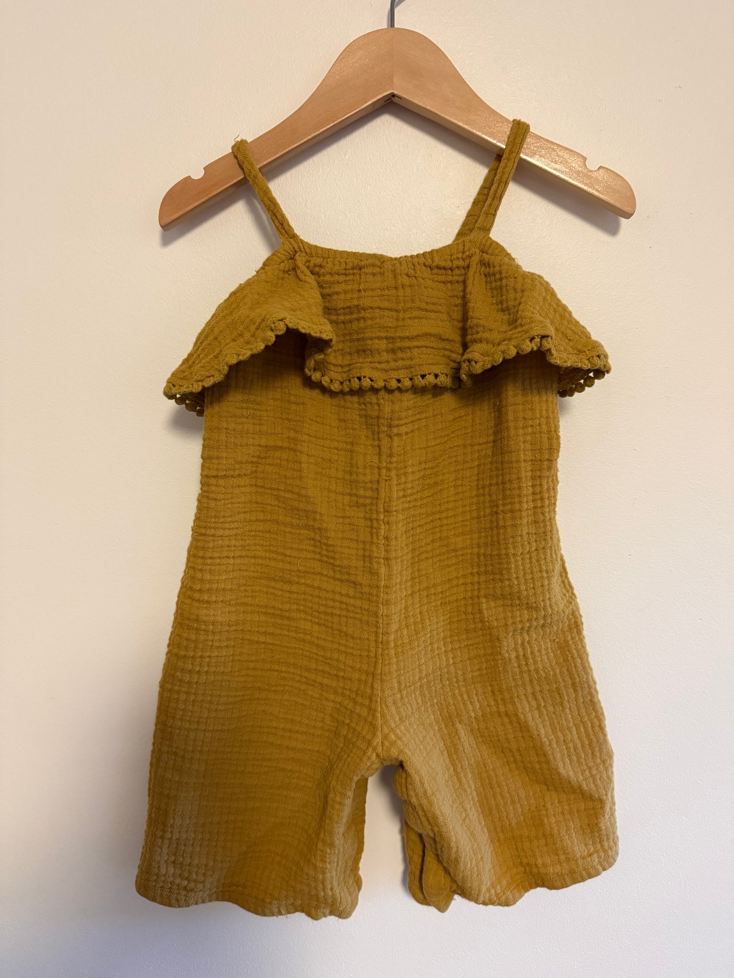 OLD NAVY LINEN SHORTALLS SIZE 12-18M