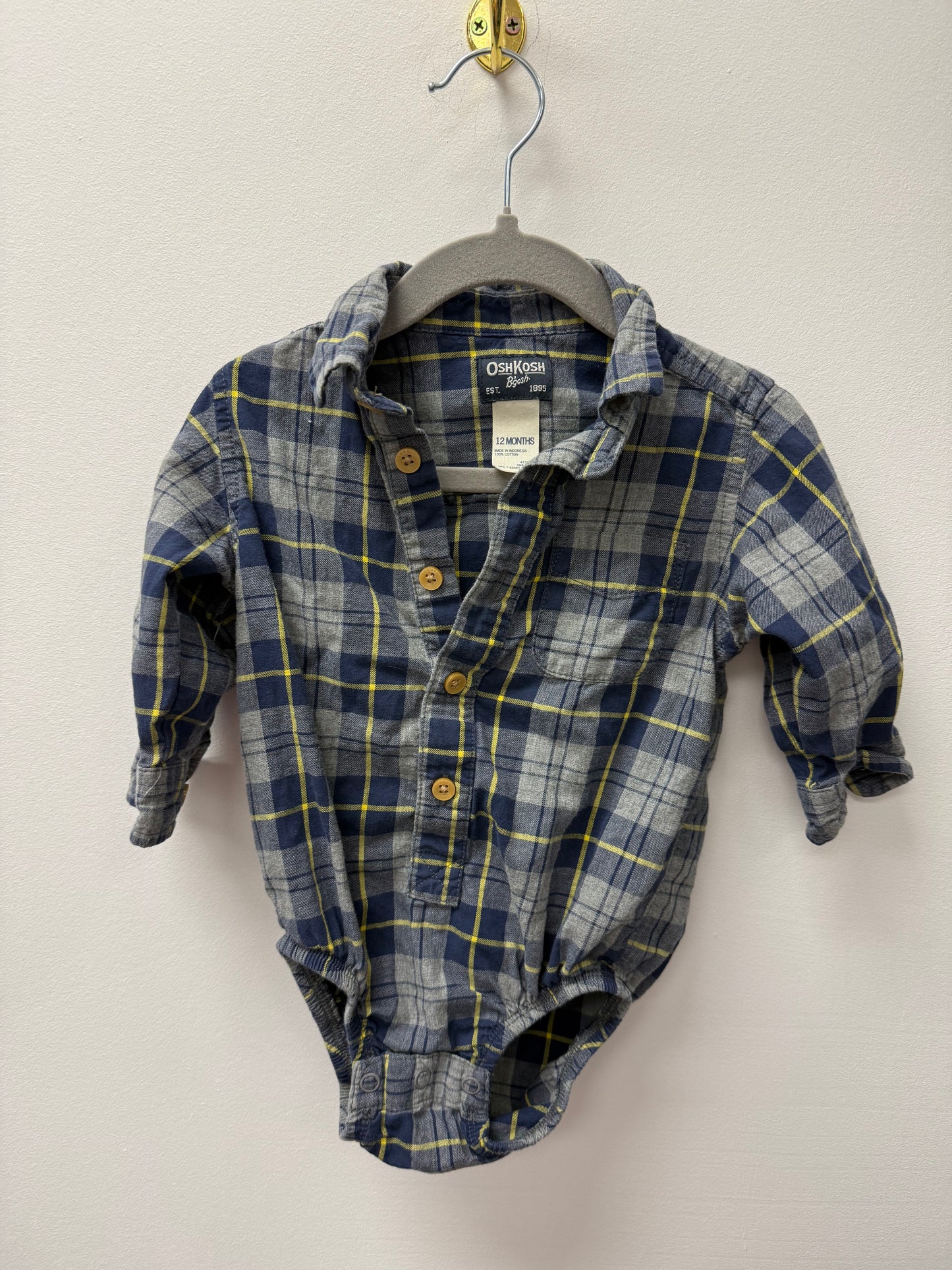 OSHKOSH ONESIE PLAID SIZE 12M