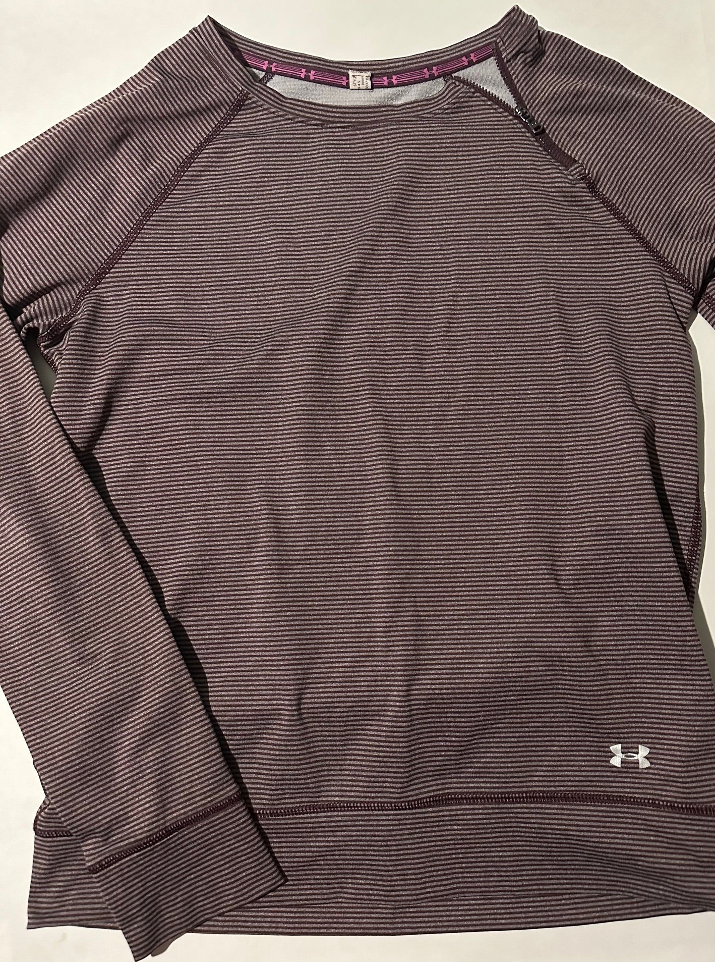 *Adult* Under Armour, Striped Shirt - Size Medium/Large