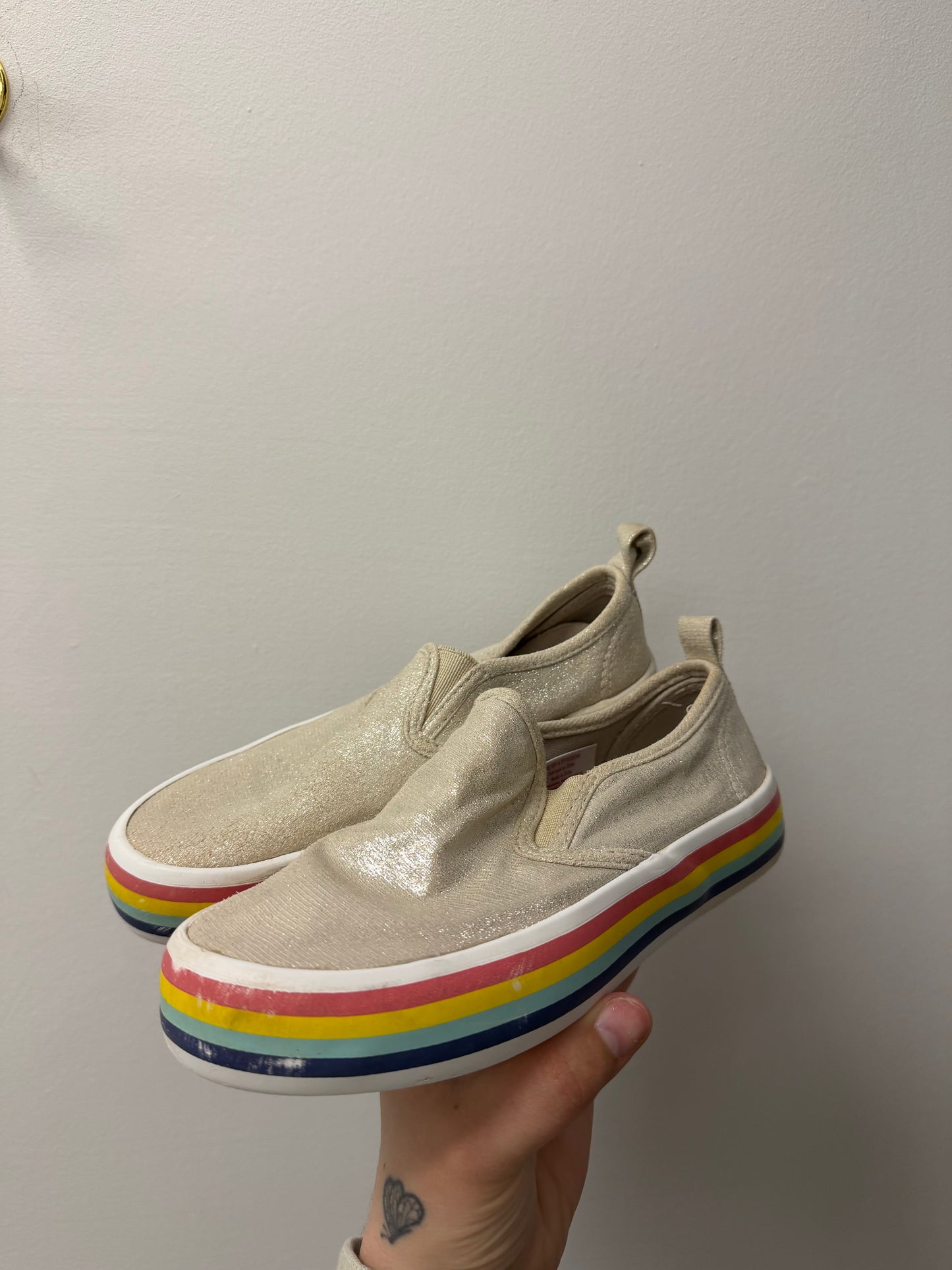 JUSTYCE COLORFUL SHOES SIZE 12