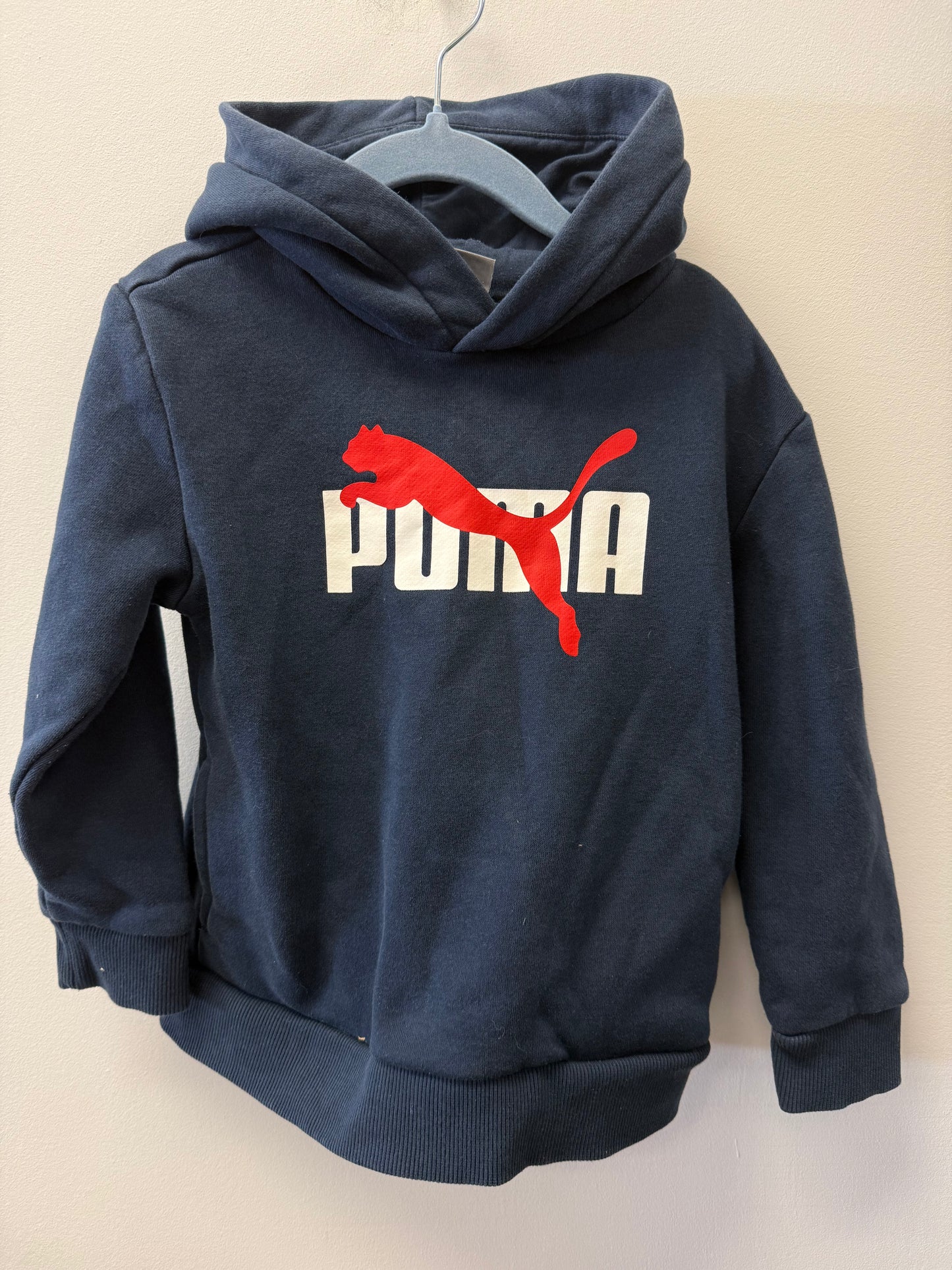 PUMA HOODIE SIZE 4T