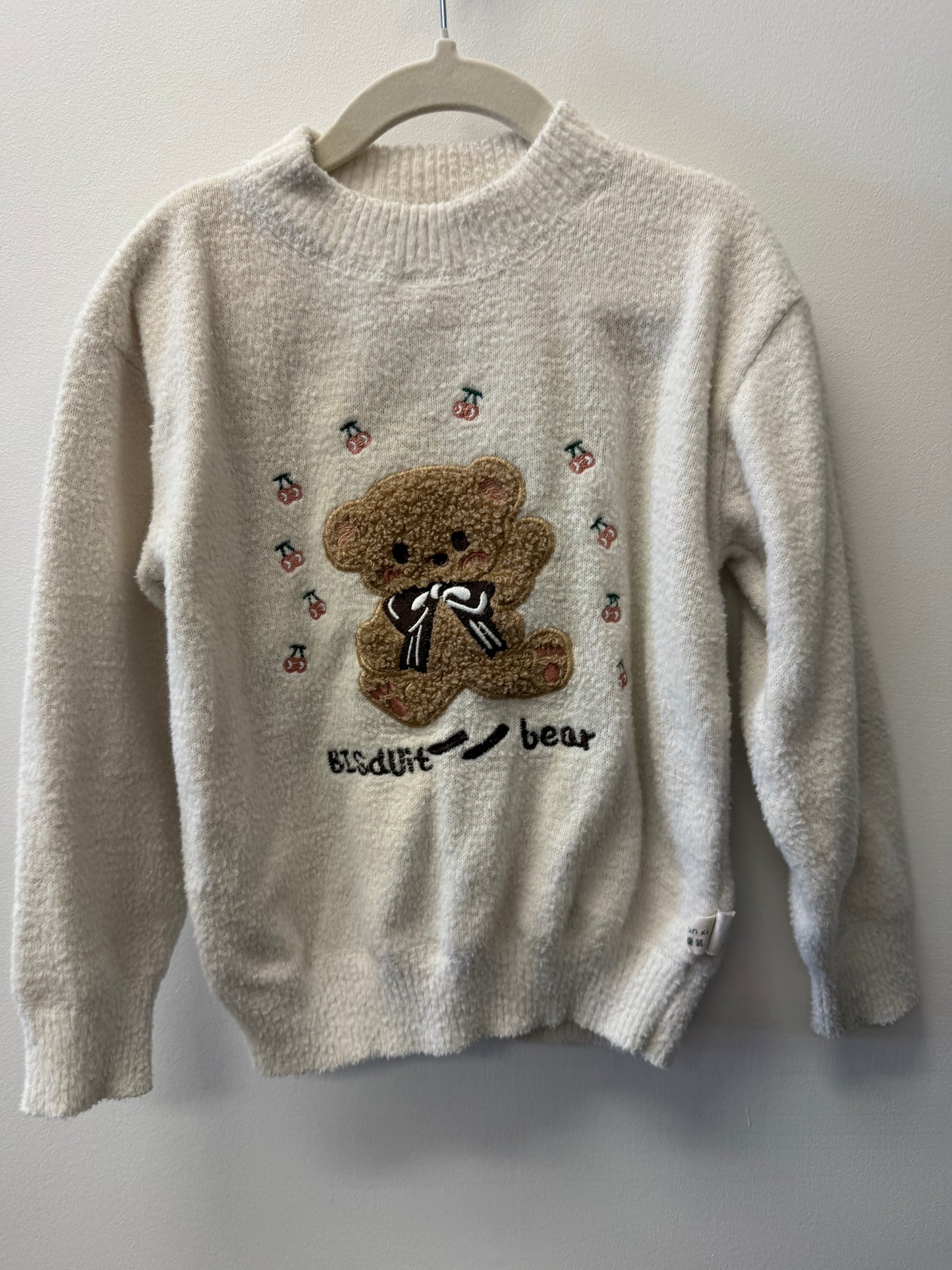 LINED BEAR PULLOVER SIZE 5-6