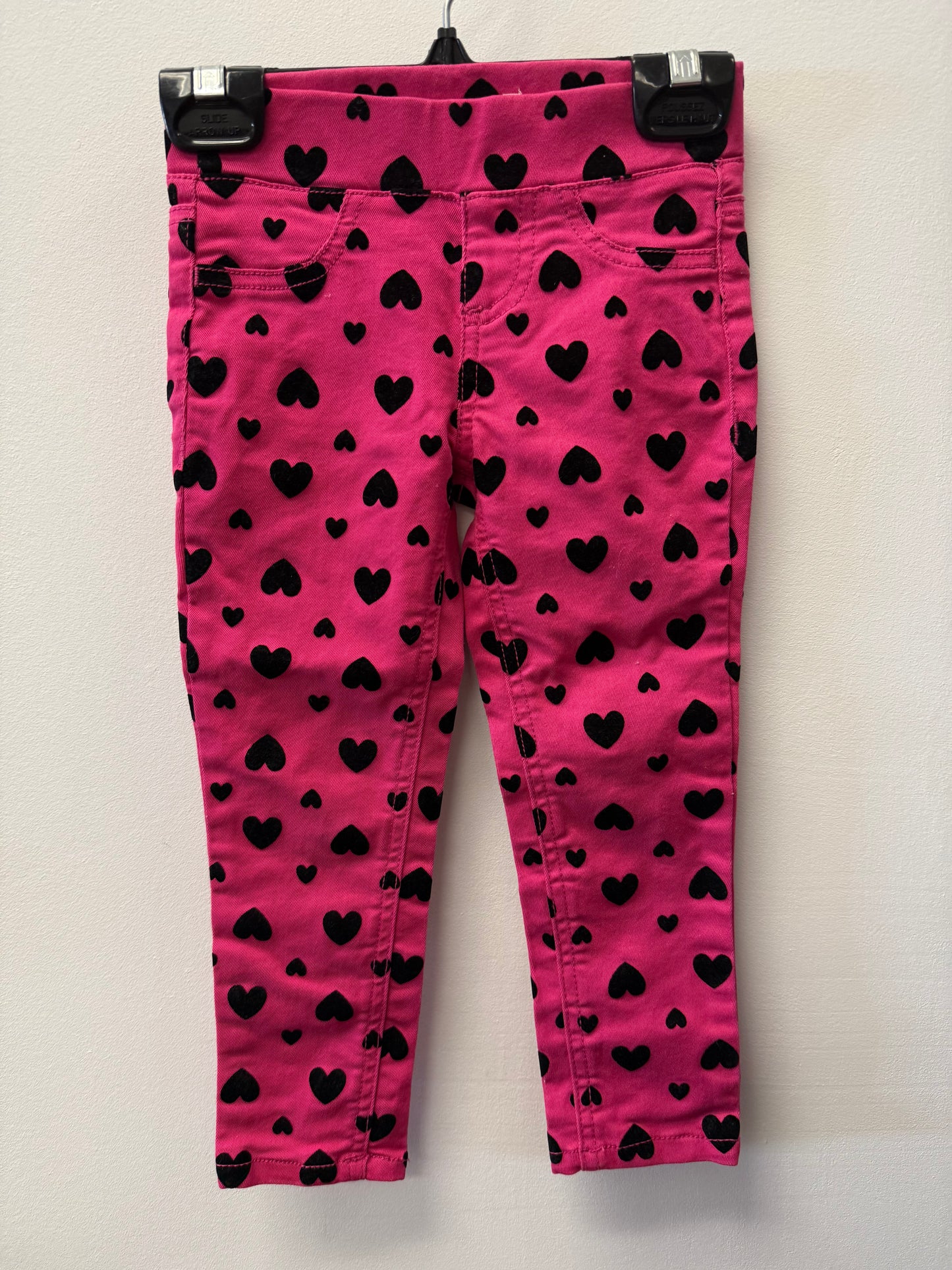 LOVE FIRE HEART LEGGINGS SIZE 3T