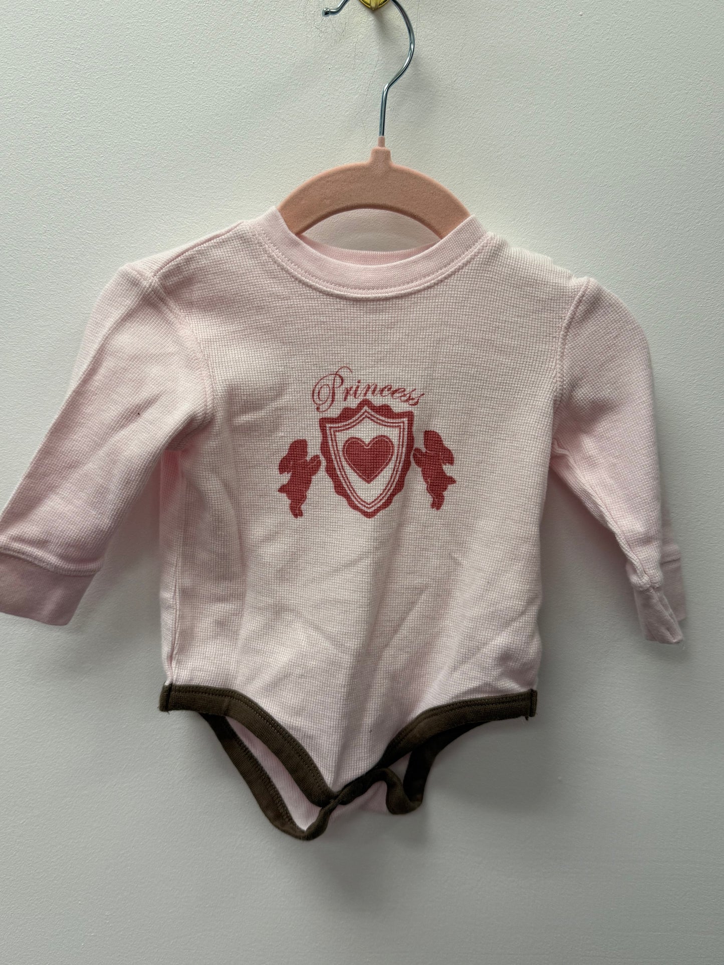 JOE FRESH PRINCESS ONESIE SIZE 3-6M