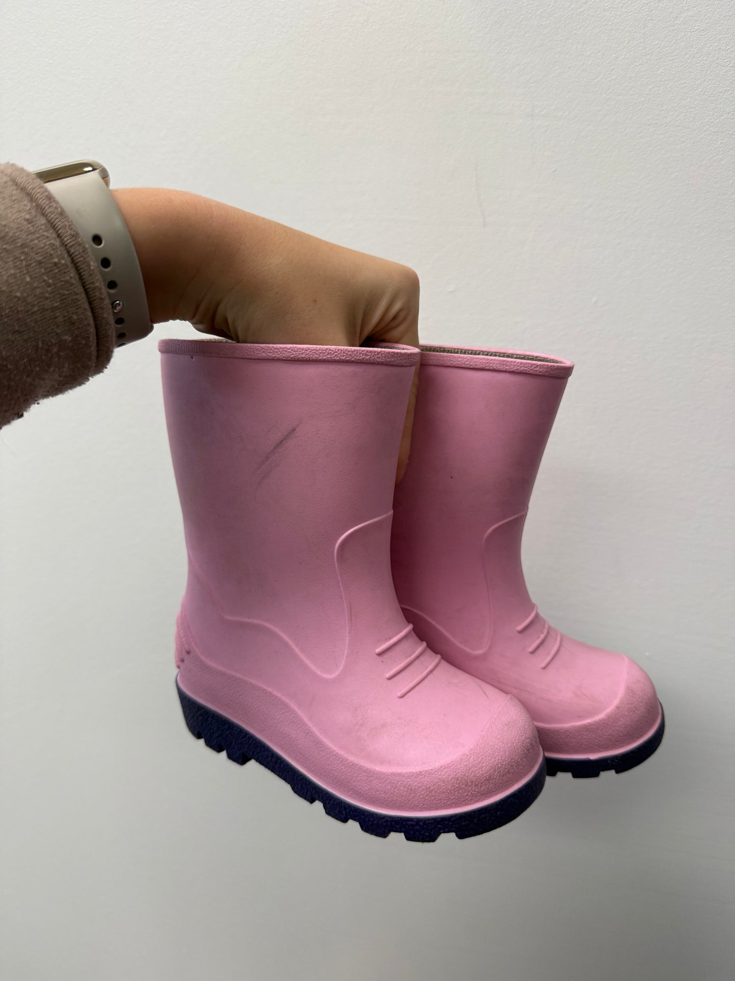 PINK GUM BOOTS SIZE 8