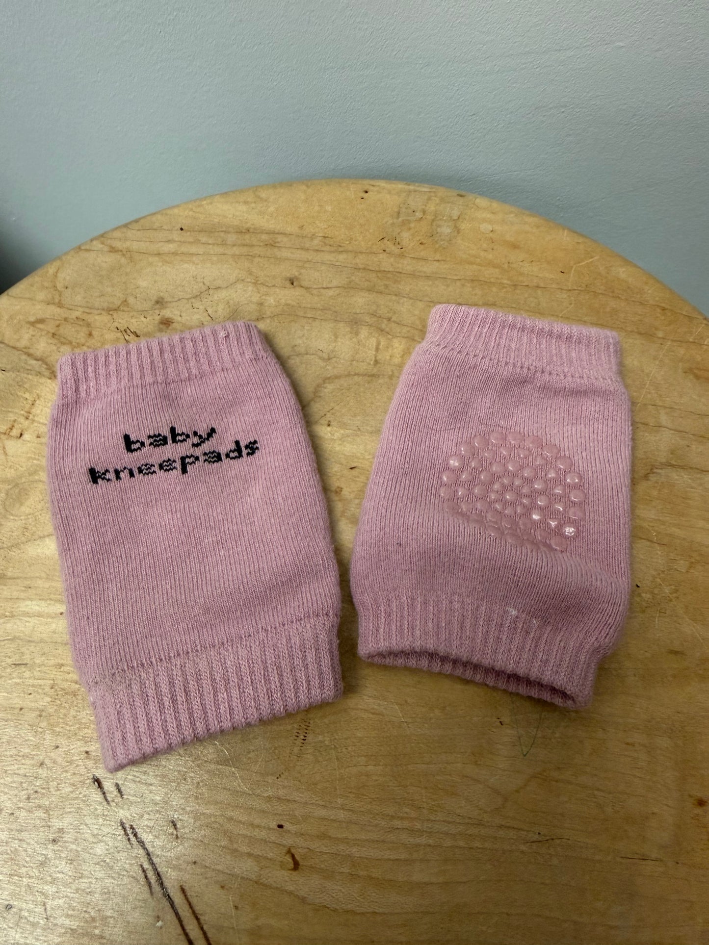 BABY CRAWLING KNEE PADS