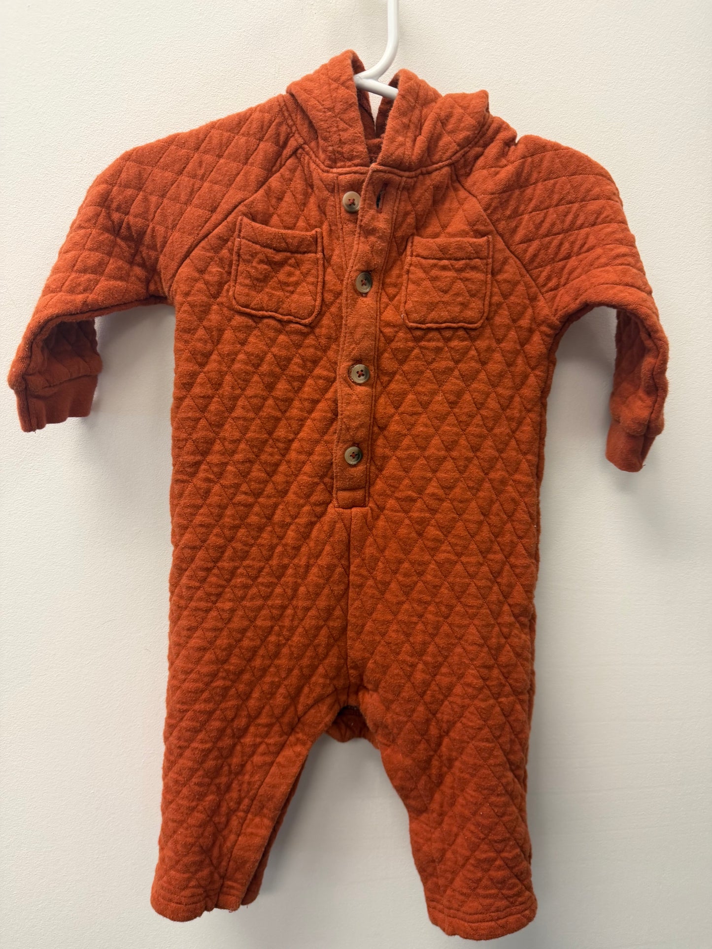 OLD NAVY QUILTED HOODED ONE PIECE SIZE 6-12M