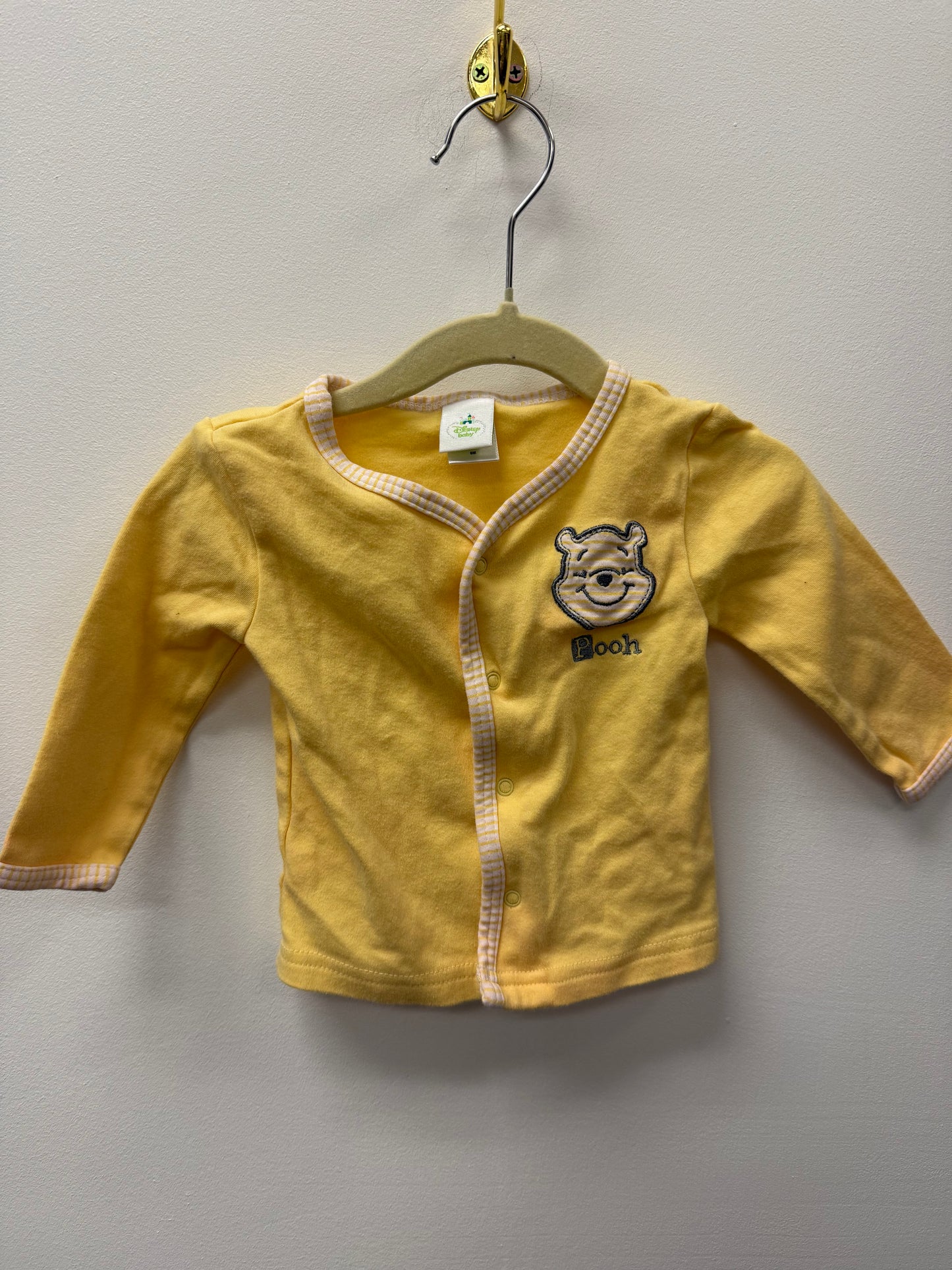 DISNEY YELLOW SWEATER SIZE 6M