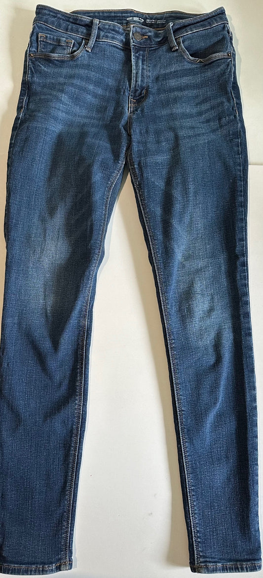 *Adult* Old Navy, Jeans - Size 6 Long