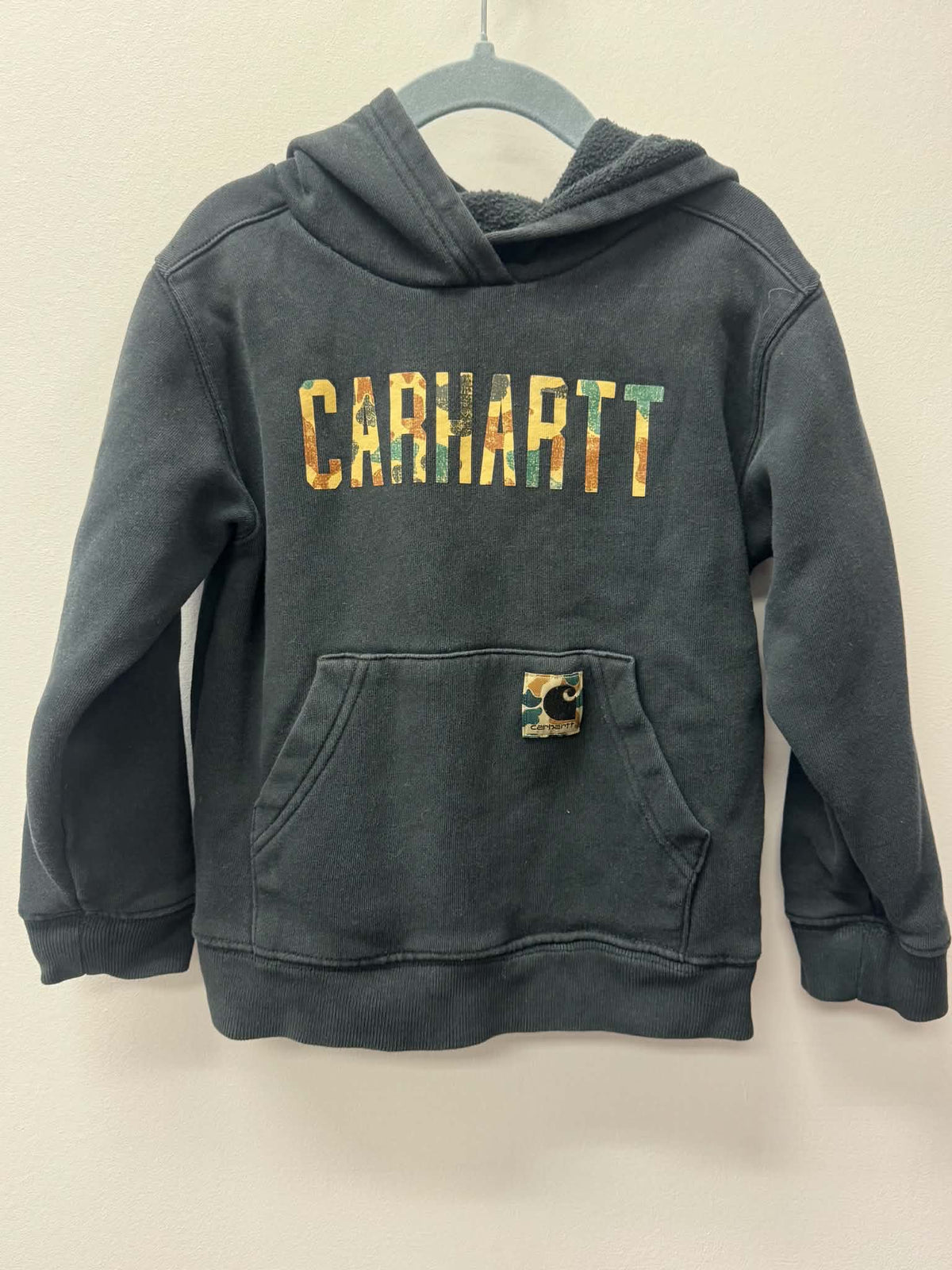 CARHARTT CAMO HOODIE SIZE 5