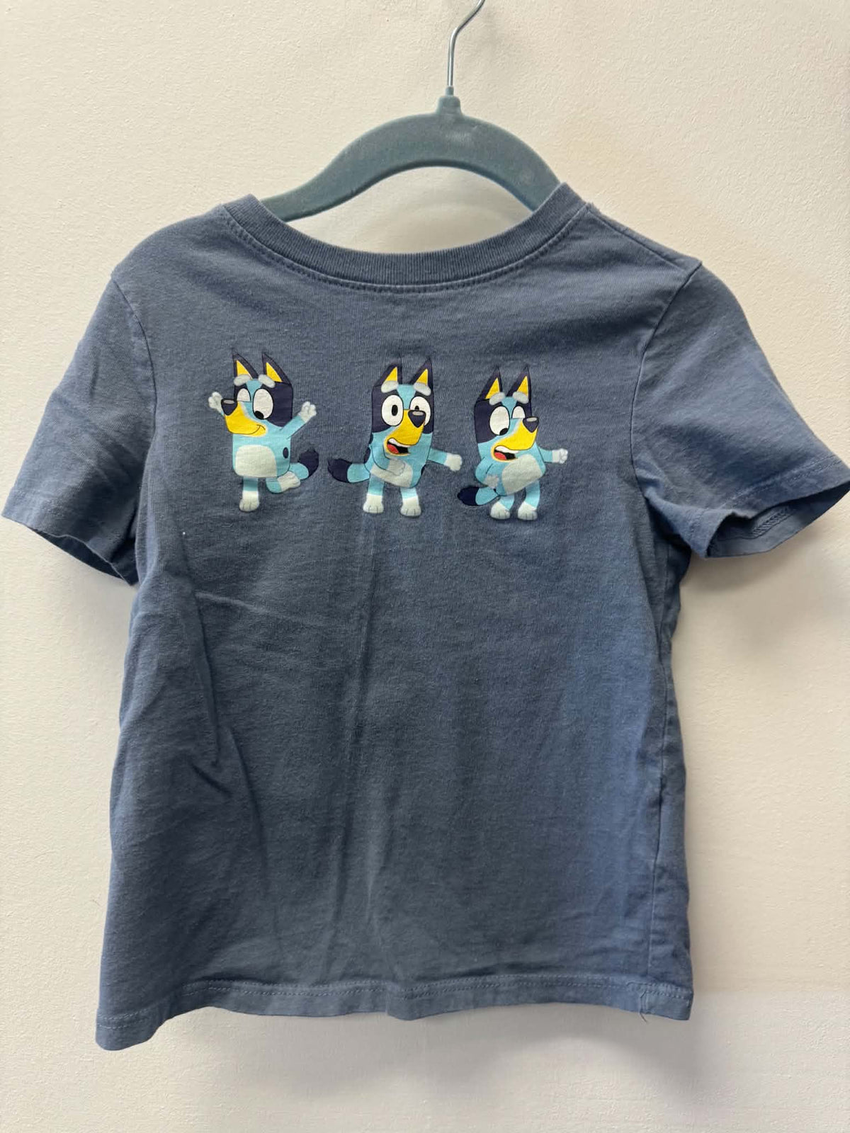 BLUEY SHIRT SIZE 3T