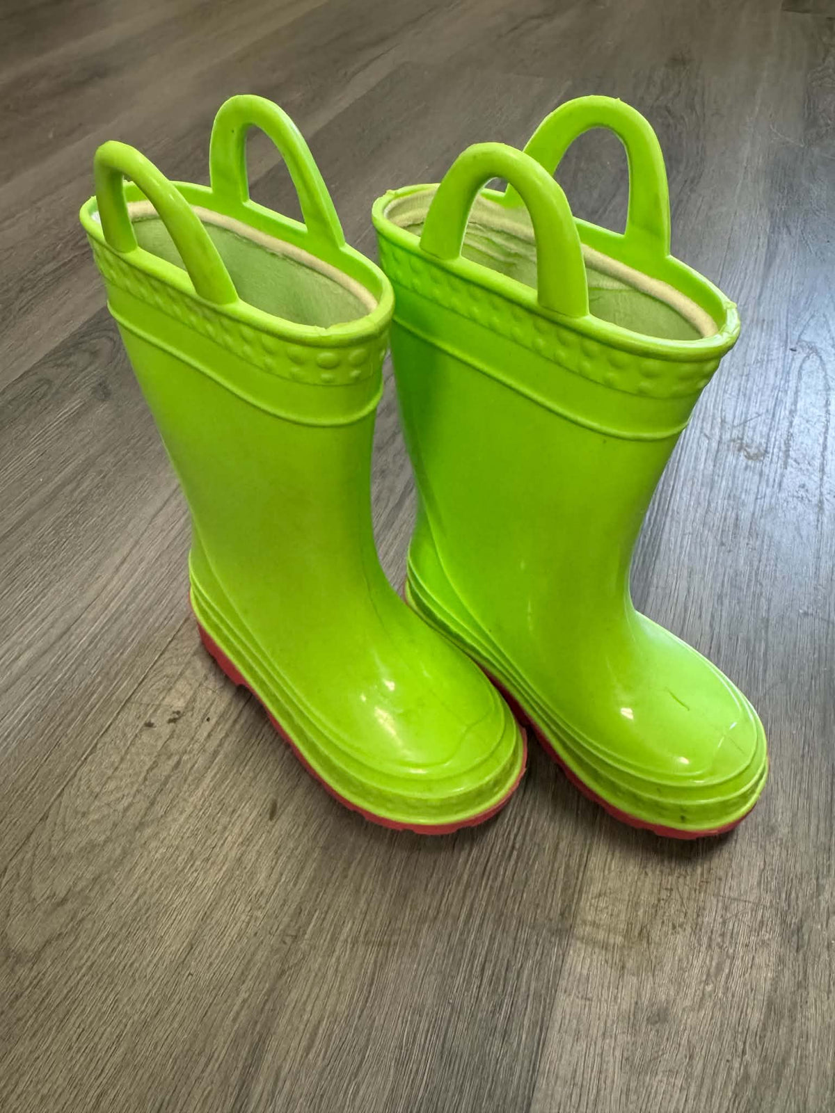 GREEN & PINK GUM BOOTS SIZE 6
