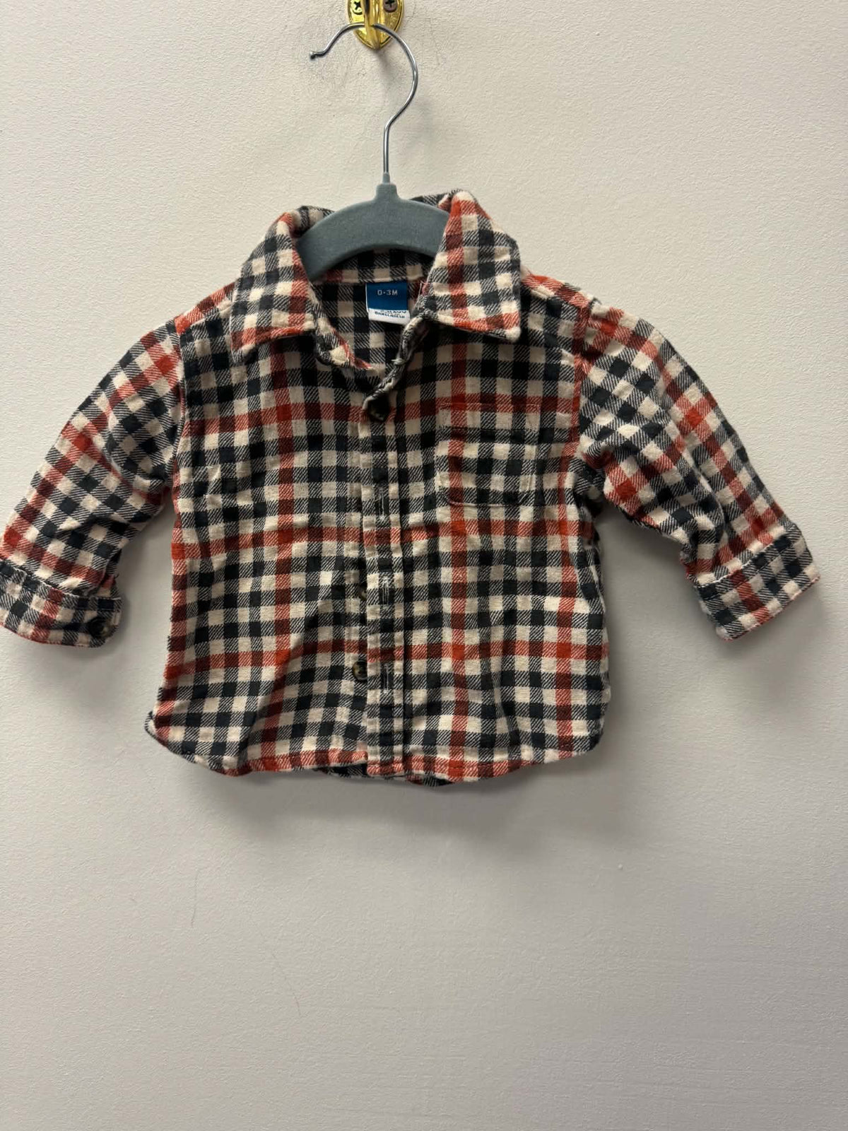 OLD NAVY BUTTON UP SIZE 0-3M
