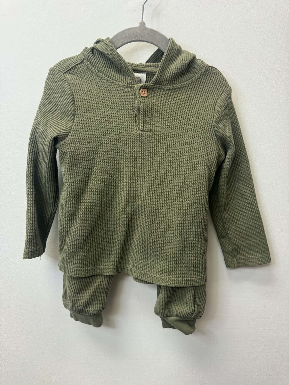 CARTERS WAFFLE KNIT 2 PIECE OUTFIT SIZE 24M