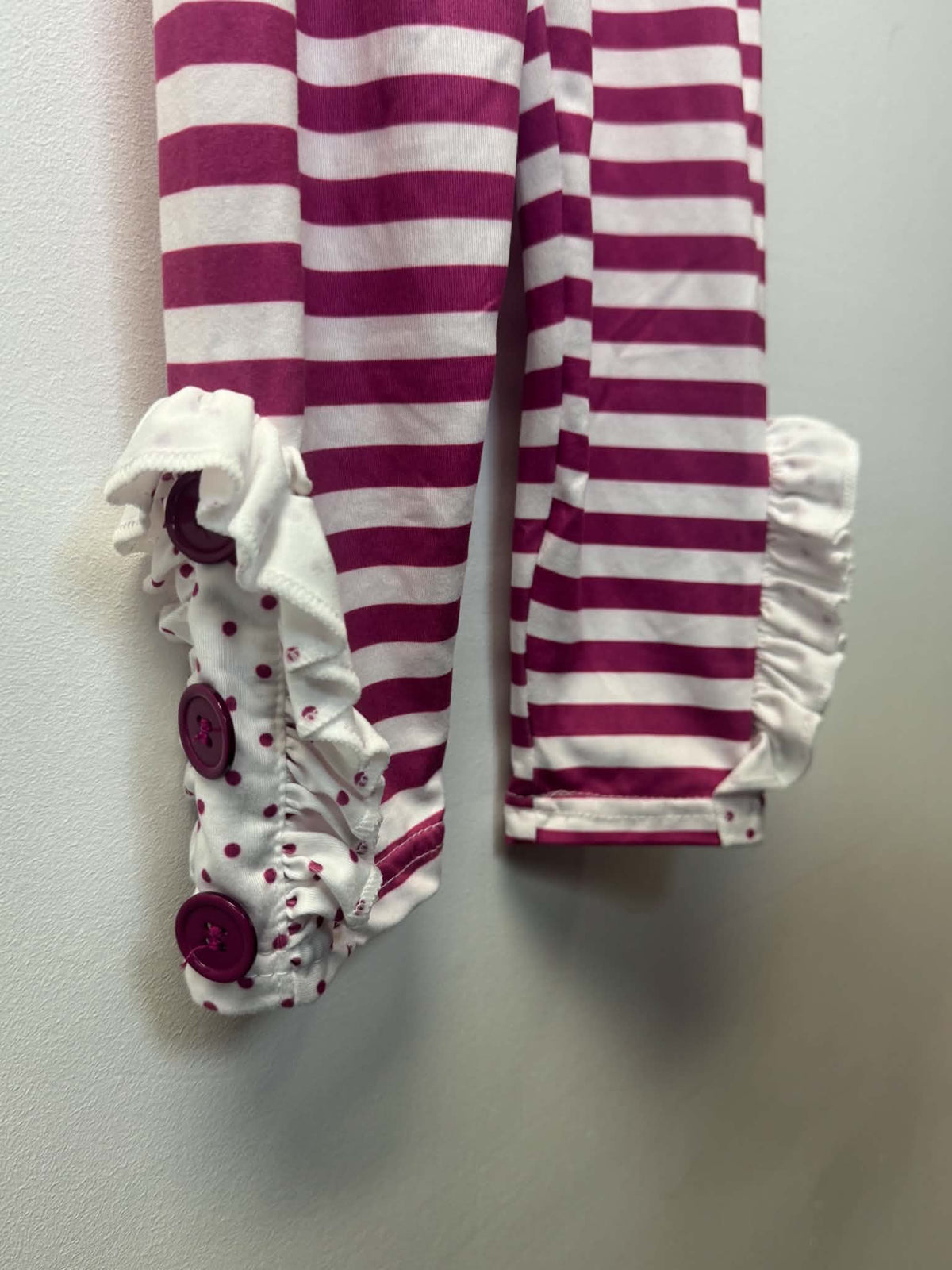 STRIPPED BUTTON BOTTOM LEGGINGS SIZE 2-3T
