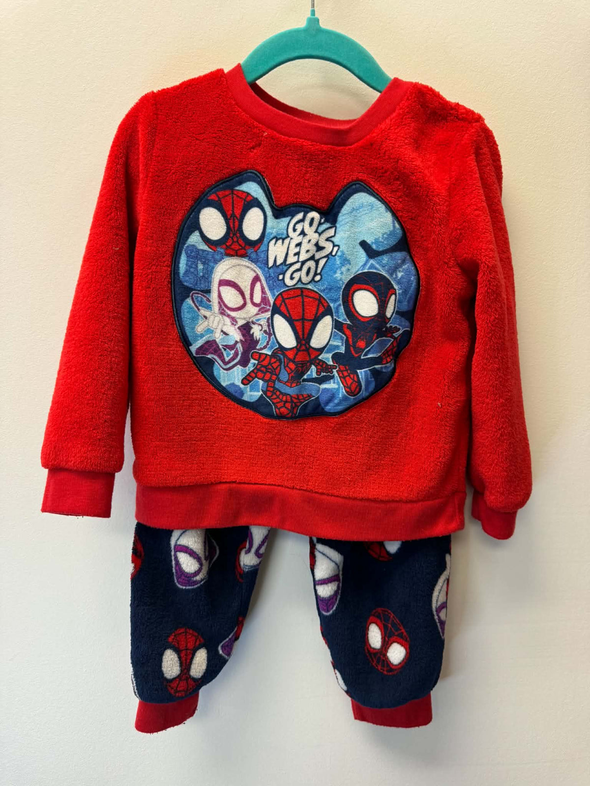 SPIDER MAN FUZZY PJ'S SIZE 3T
