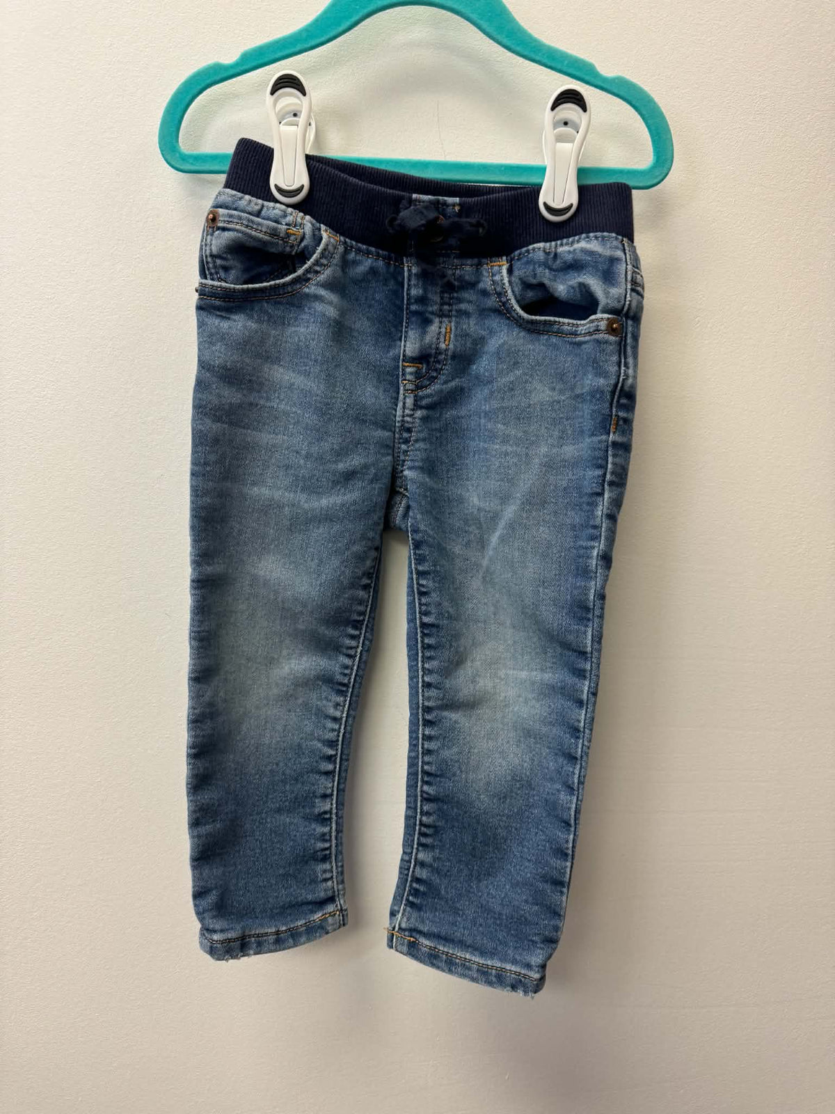 BABY GAP STRETCHY WAIST BAND JEANS SIZE 18-24M