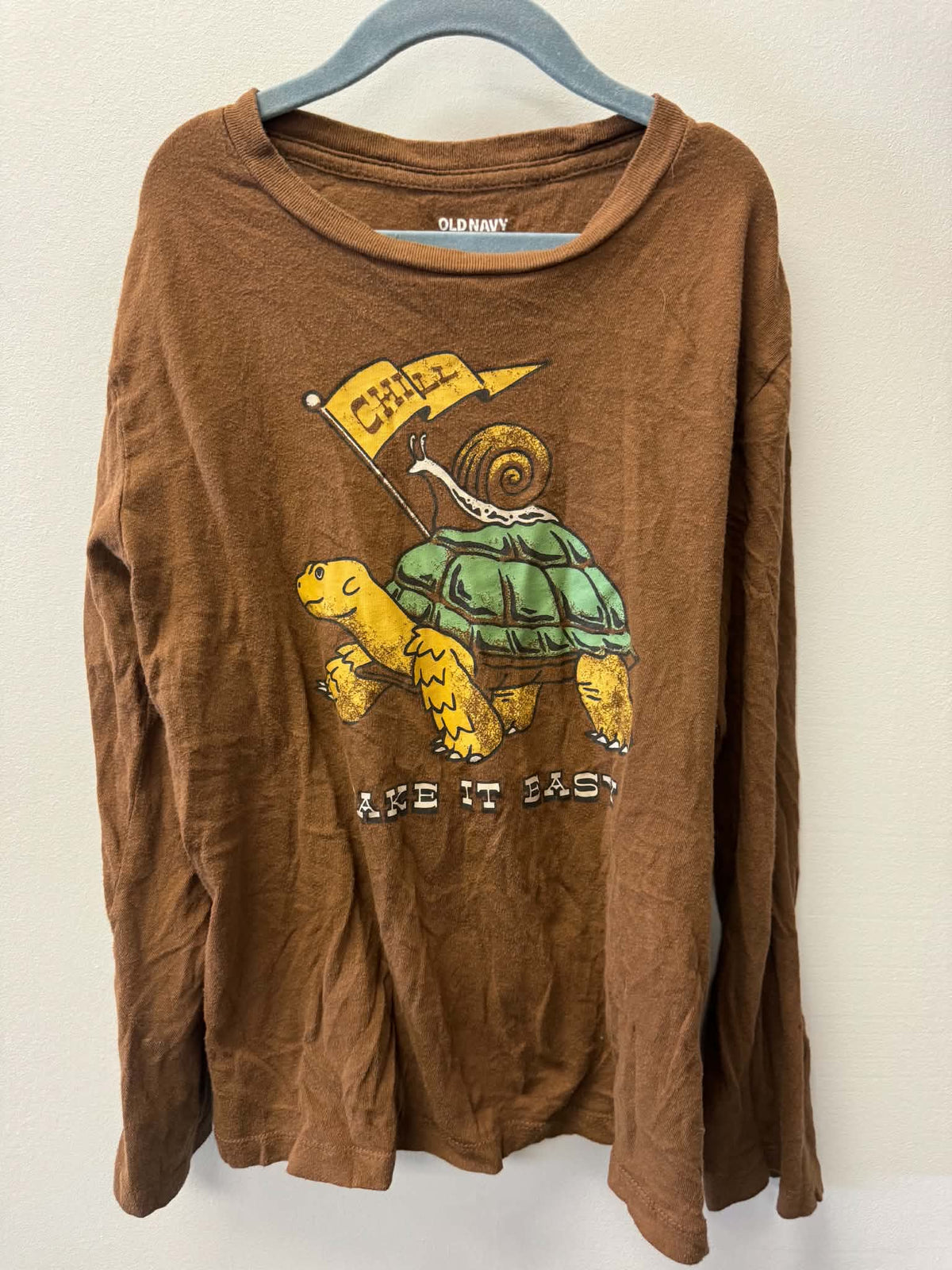 OLD NAVY TAKE IT EASY SHIRT SIZE 10-12